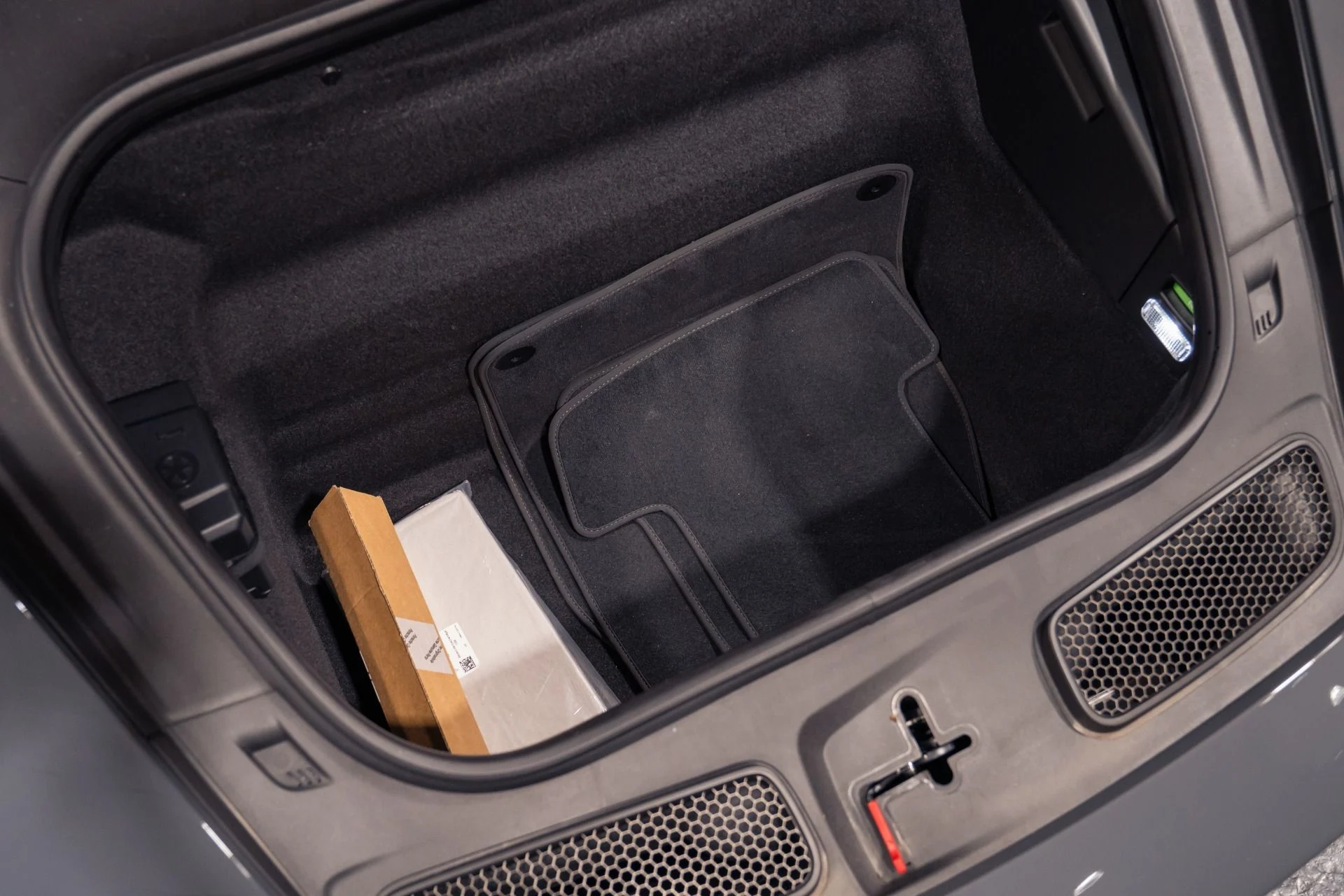 mph064_1311550777_Used_2026_Porsche_911_GT_3_Touring_Manual_Full_Riviera_Blue_Interior_1788905401_32519ba4a2