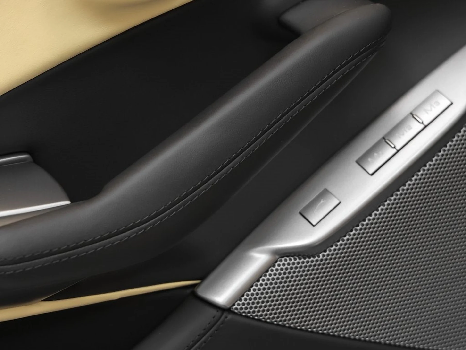 mph064_1330062374_65_25dc8e6da7