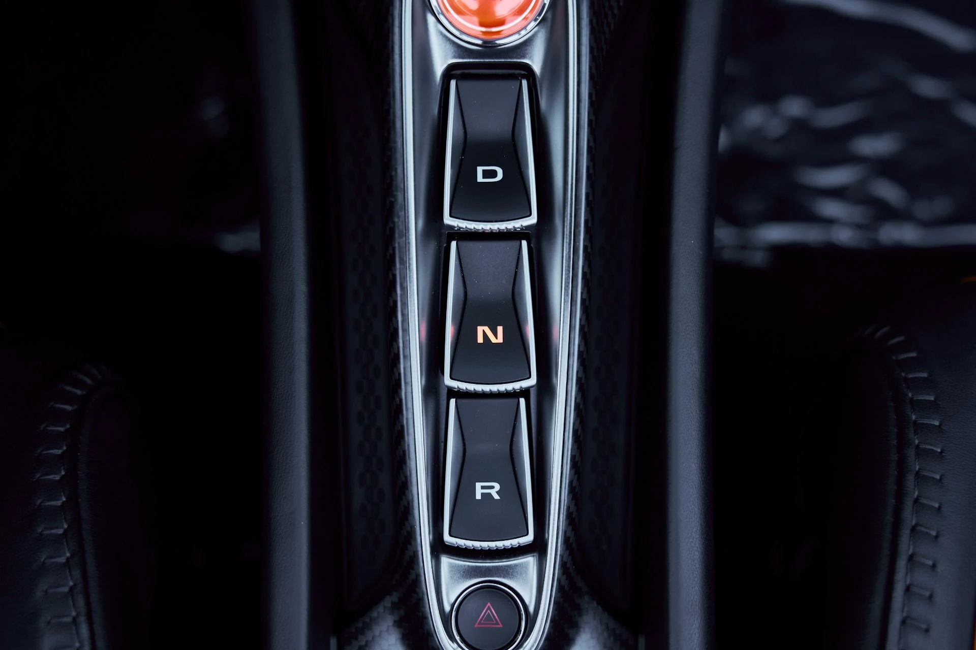 mph064_142579680_Used_2025_Mc_Laren_Artura_Performance_1769481899_1240dbfe33