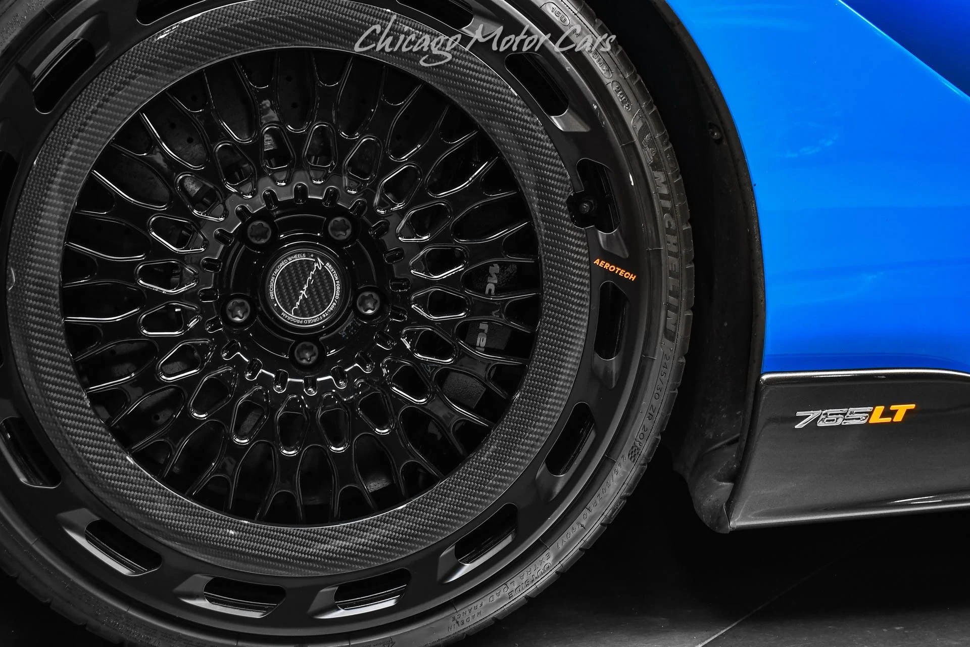 mph064_1476389845_13451_p65_l_7abb95cc00