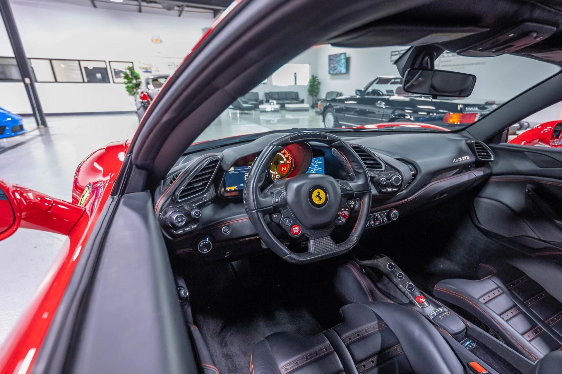 mph064_1557938245_Used_2018_Ferrari_488_GTB_1786120239_ea0563068e