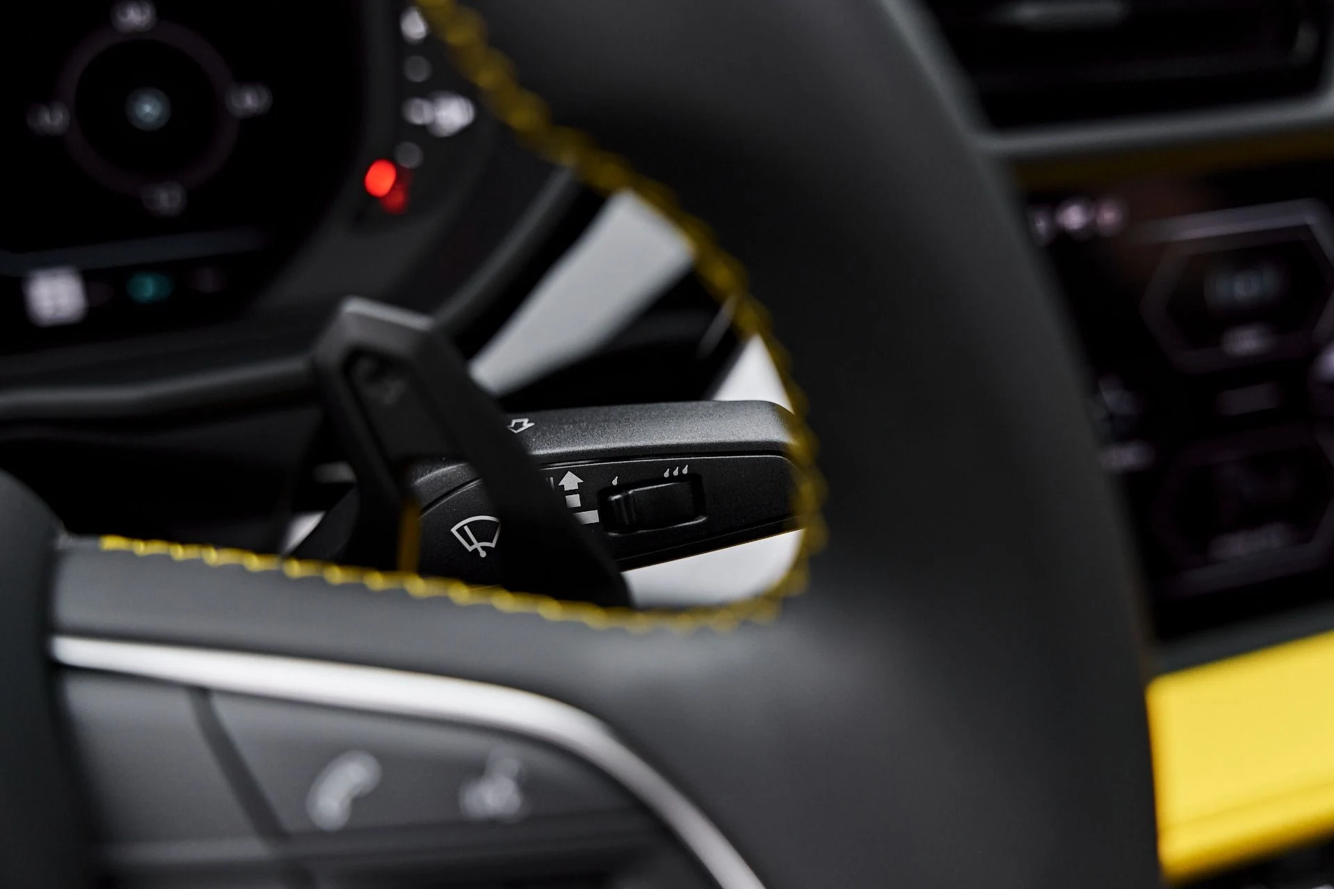 mph064_157429157_Used_2025_Lamborghini_Urus_SE_1788049955_741e69b7f5