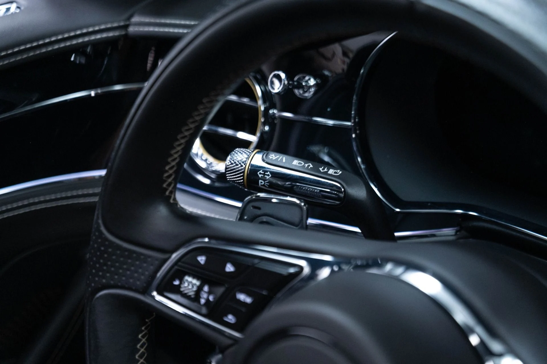mph064_1591814348_Used_2020_Bentley_Flying_Spur_W12_1783372083_cbc0d78bd9