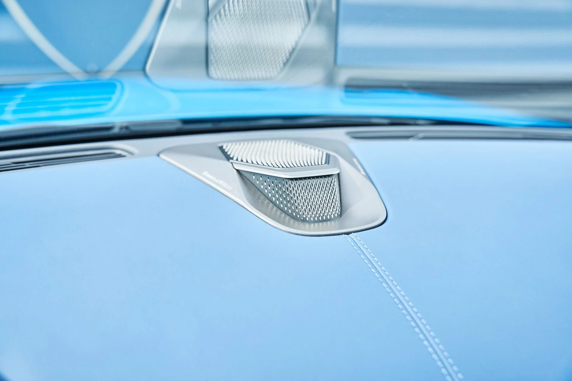 mph064_1612258730_Used_2024_Aston_Martin_DB_12_1772678020_39aa97af34