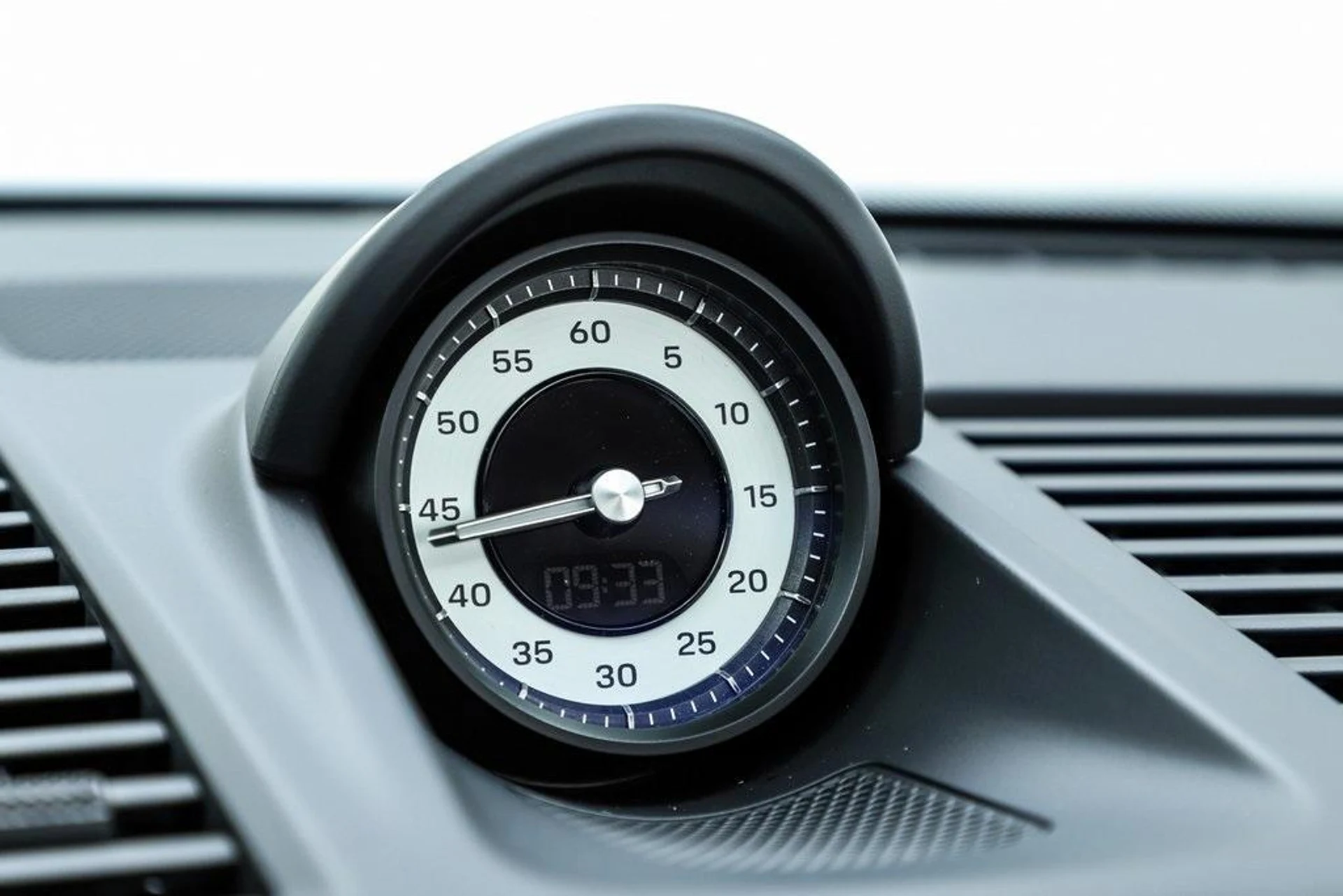 mph064_1614043305_o_JJ_Zk18nj9i4ef3_XR_Ea_XA_Euz1_Q0_eac331f182