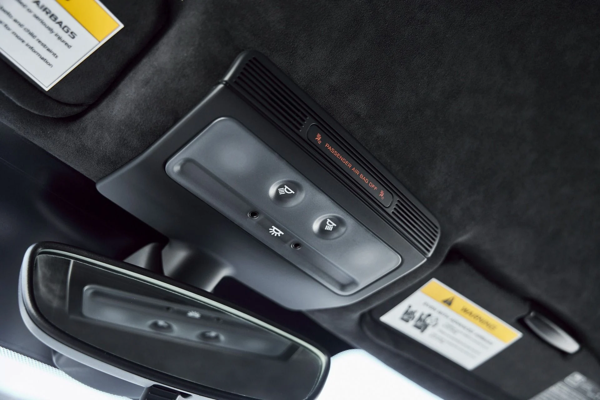 mph064_1643533261_Used_2012_Mc_Laren_MP_4_12_C_Base_1772743157_b09f058920