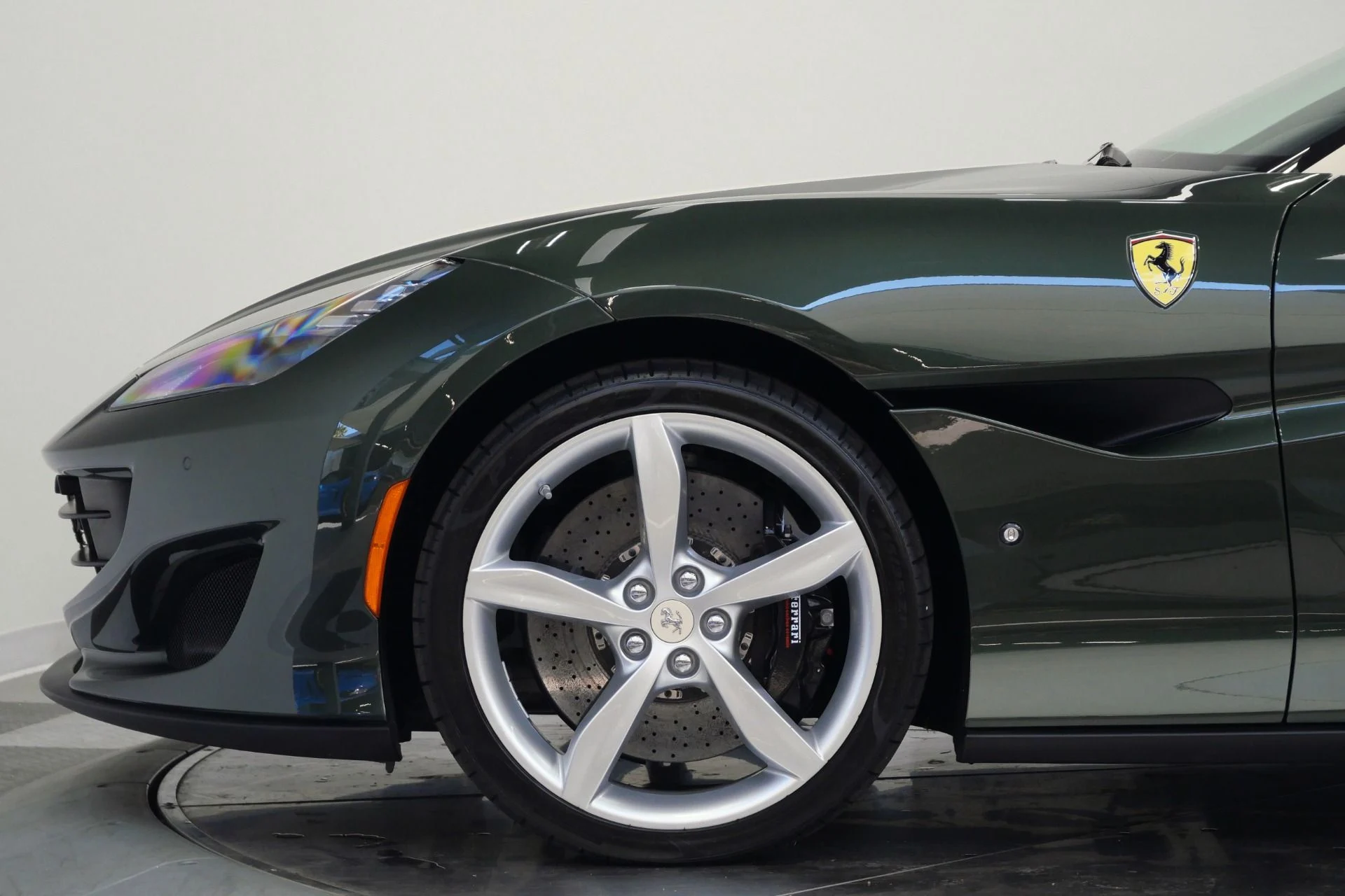 mph064_1719084810_Used_2019_Ferrari_Portofino_Tailor_Made_in_NYC_Unique_Exterior_and_Interior_Colors_Amazing_1779827037_823549764d