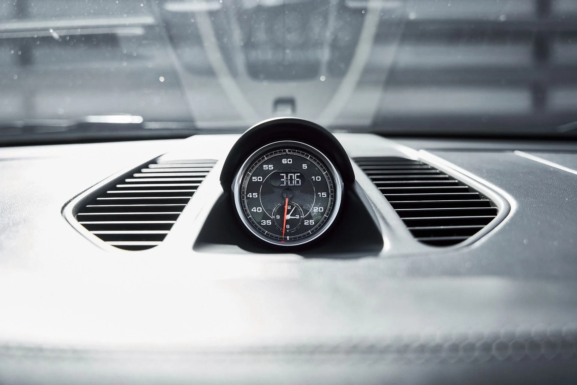 mph064_1728819667_Used_2014_Porsche_911_Turbo_S_1776734650_3f5c4232cc