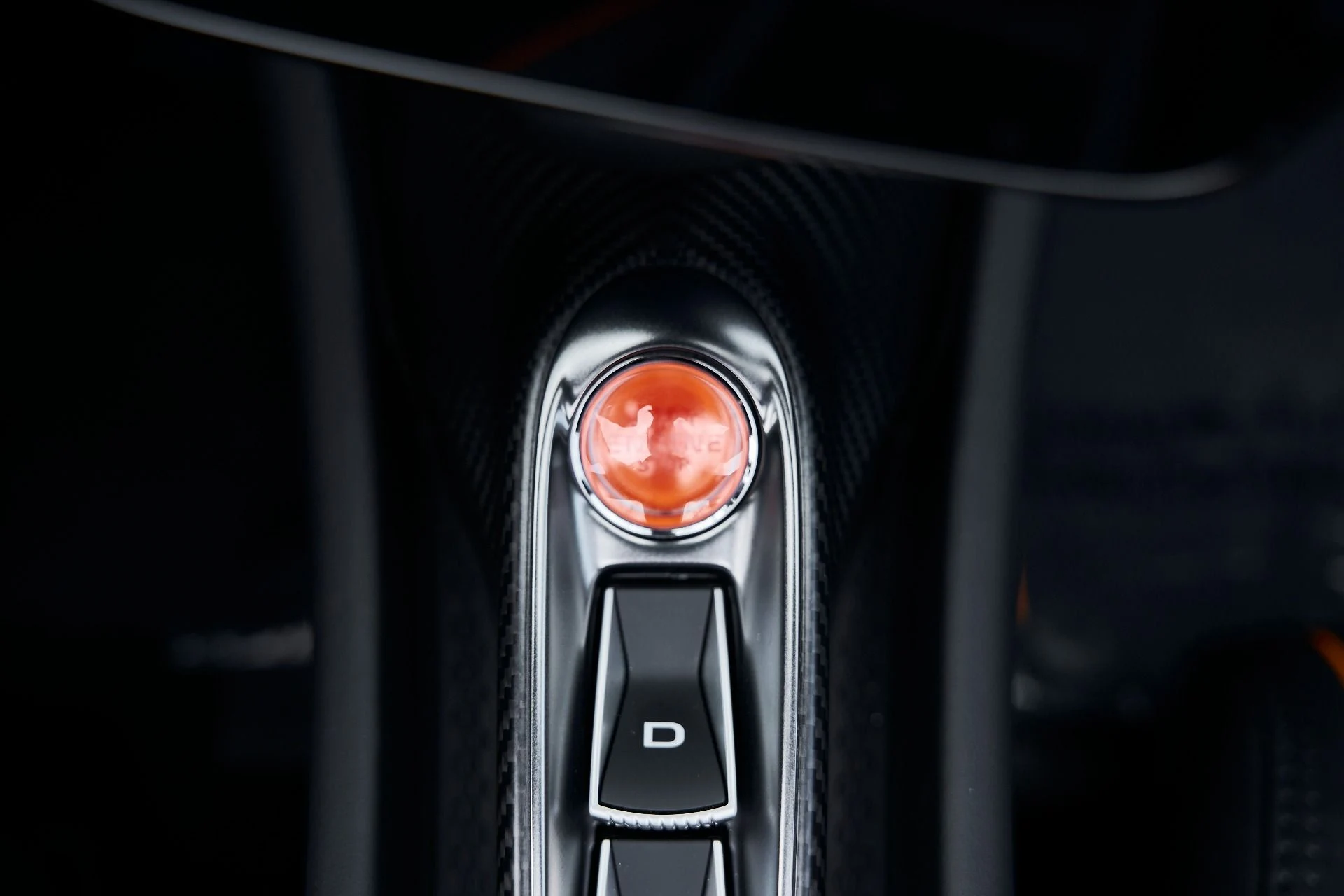 mph064_1775212818_Used_2025_Mc_Laren_Artura_1769221573_29326c3c0f