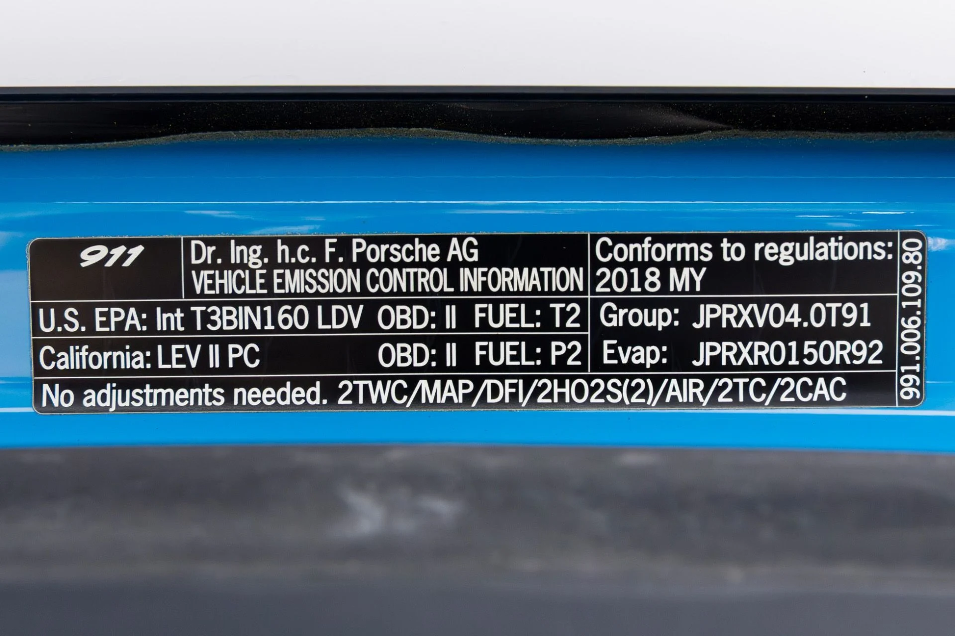 mph064_1846893237_Used_2018_Porsche_911_GT_2_RS_1766512611_ae569484ea