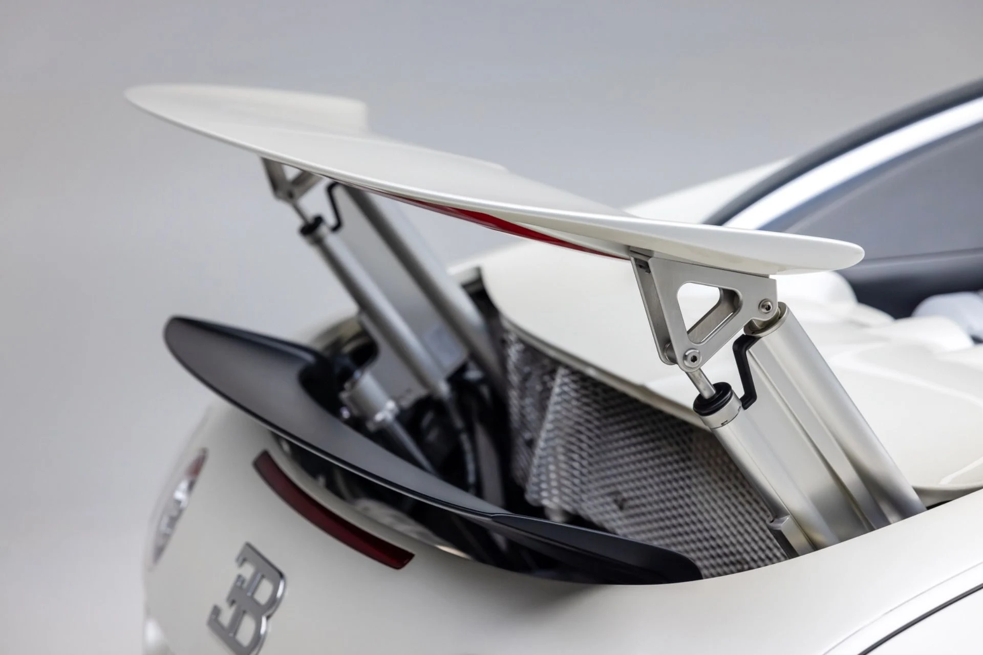 mph064_1862606259_13249_p65_l_438064b0d1