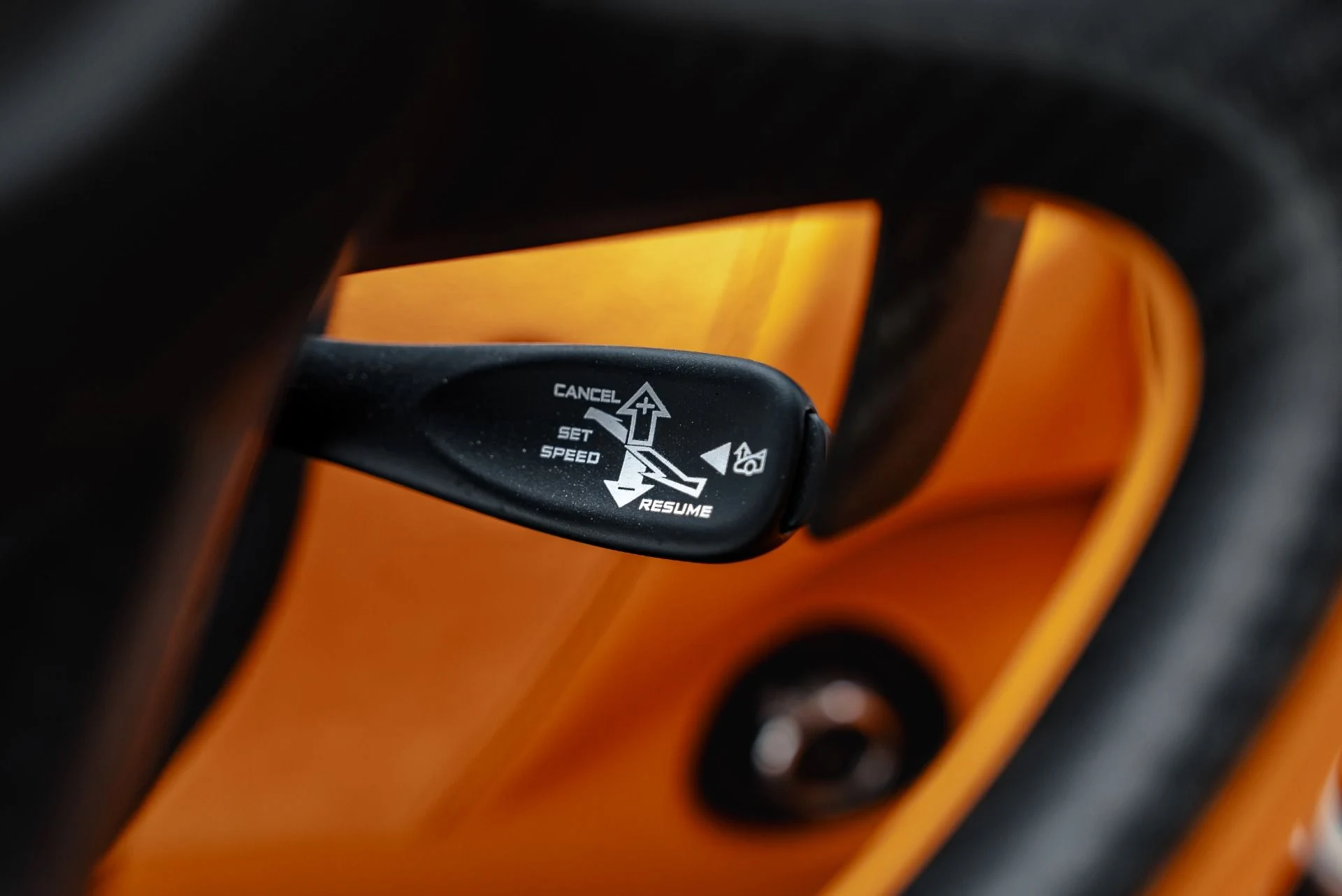 mph064_1947588879_Used_2022_Mc_Laren_765_LT_Spider_1792622334_2c28b729ff