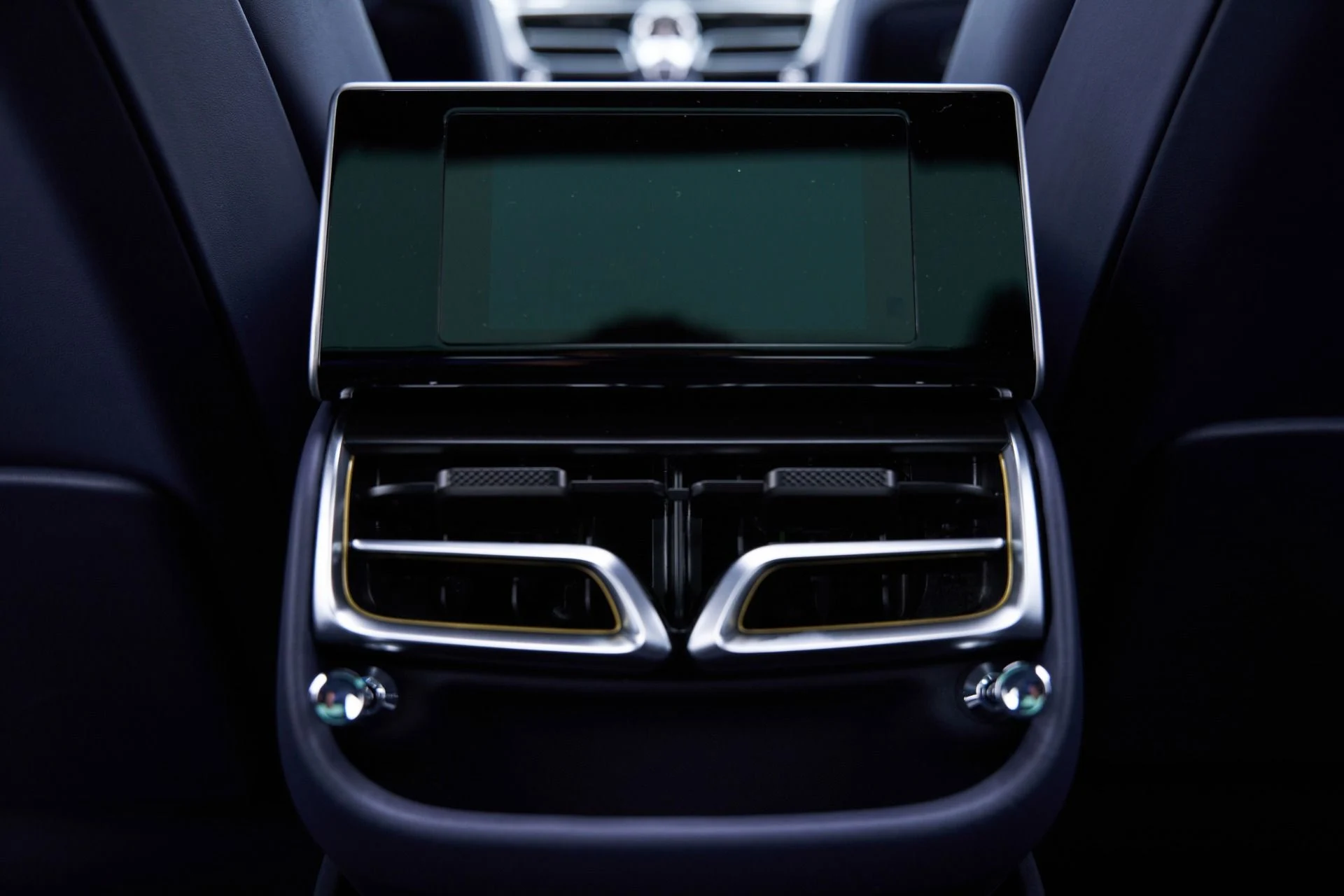 mph064_1980253708_Used_2025_Bentley_Flying_Spur_Speed_1792601305_5aa8c56f07