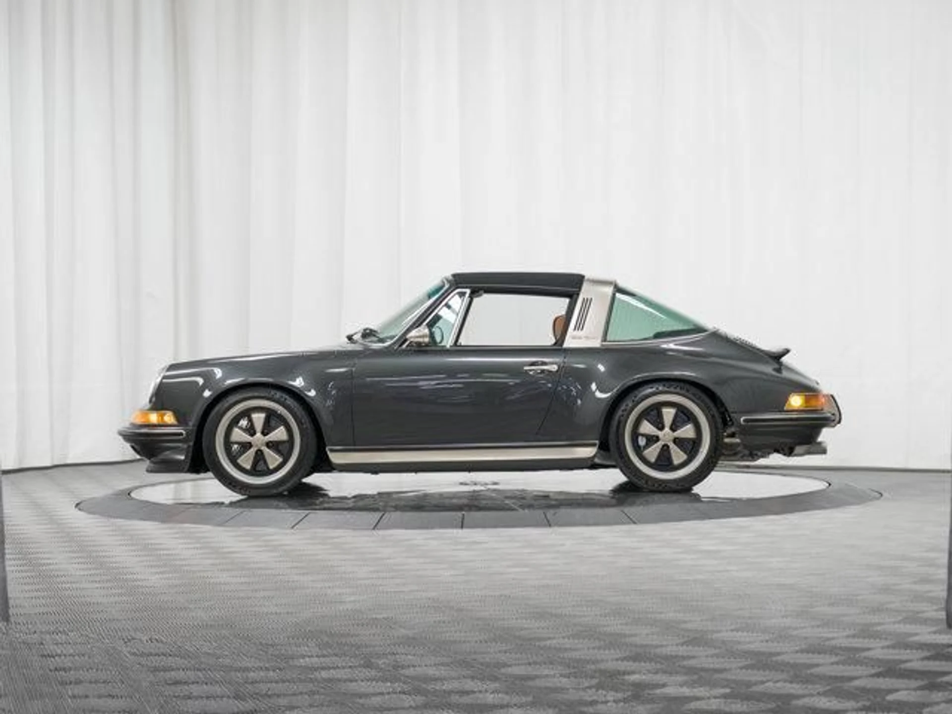 mph064_2013060484_m_P6io7_LAF_Ny6r_KL_b_Fv8_Cq6x_Uc_Y_3d84860dab