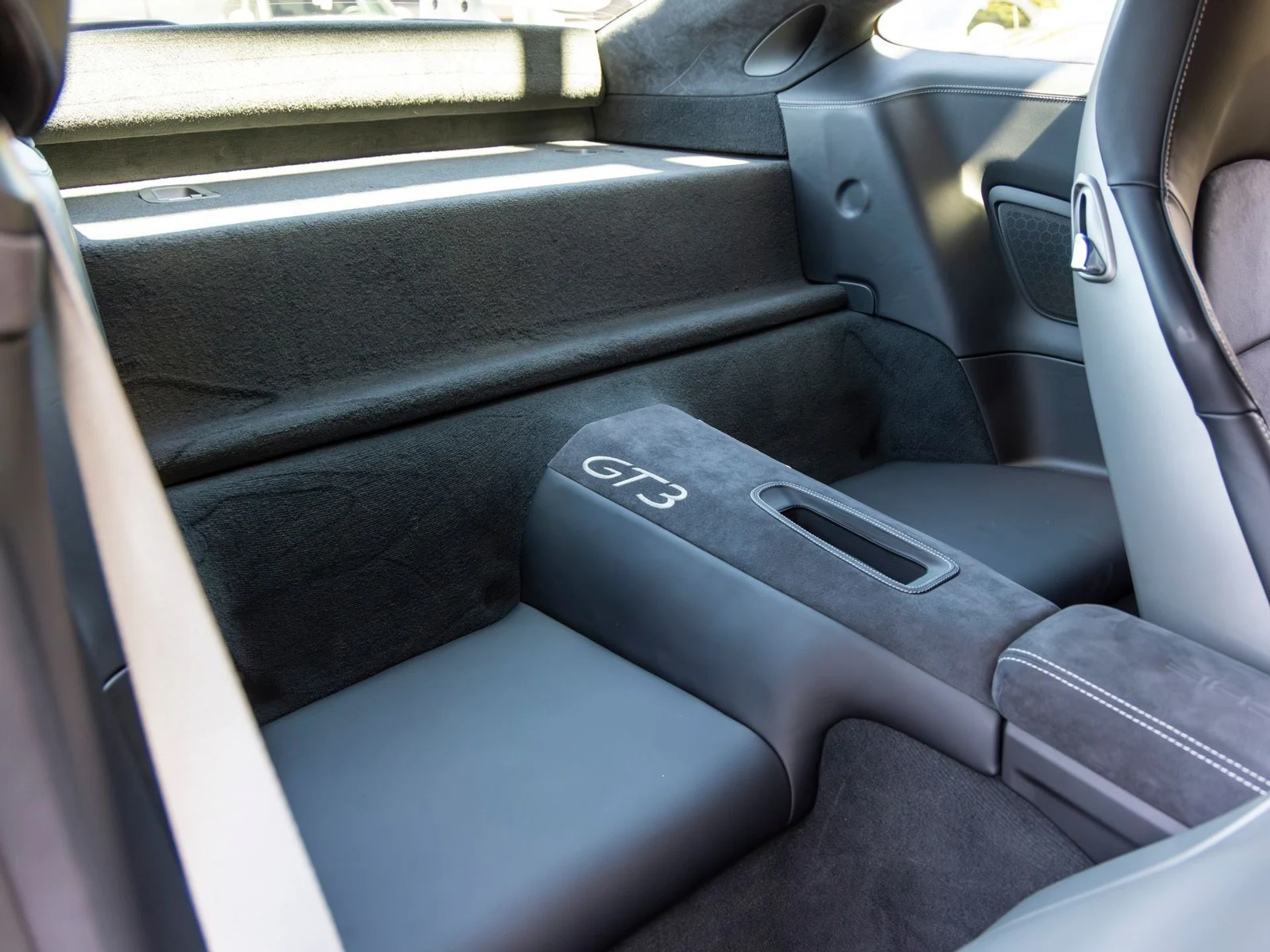 mph064_2020802606_65_fdade0ad03