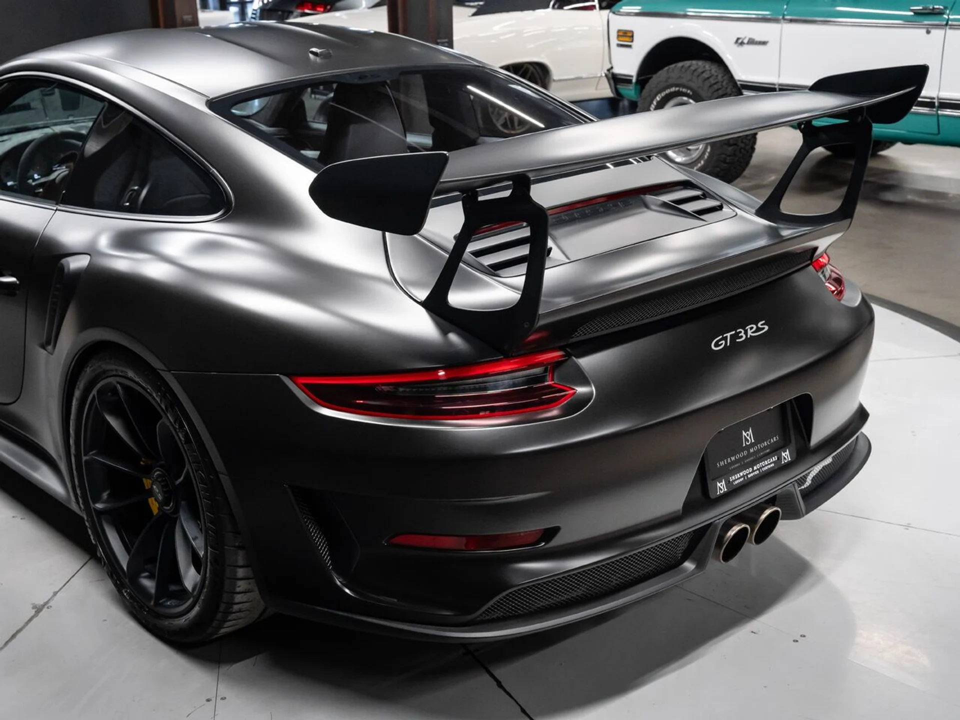 mph064_2042898400_porsche_911_2019_702e60fa81