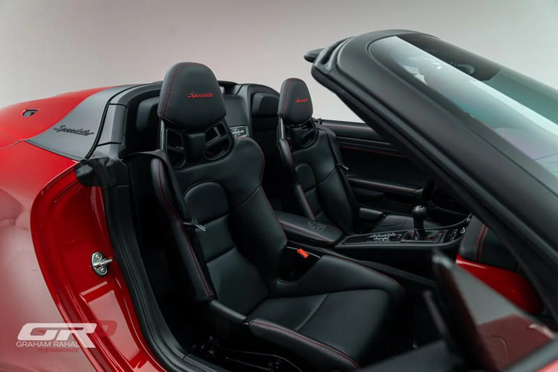 mph064_2048247589_D59_CD_912_23_D9_4_AB_8_B79_E_4_AC_61_BEA_4_FAA_37aff35108