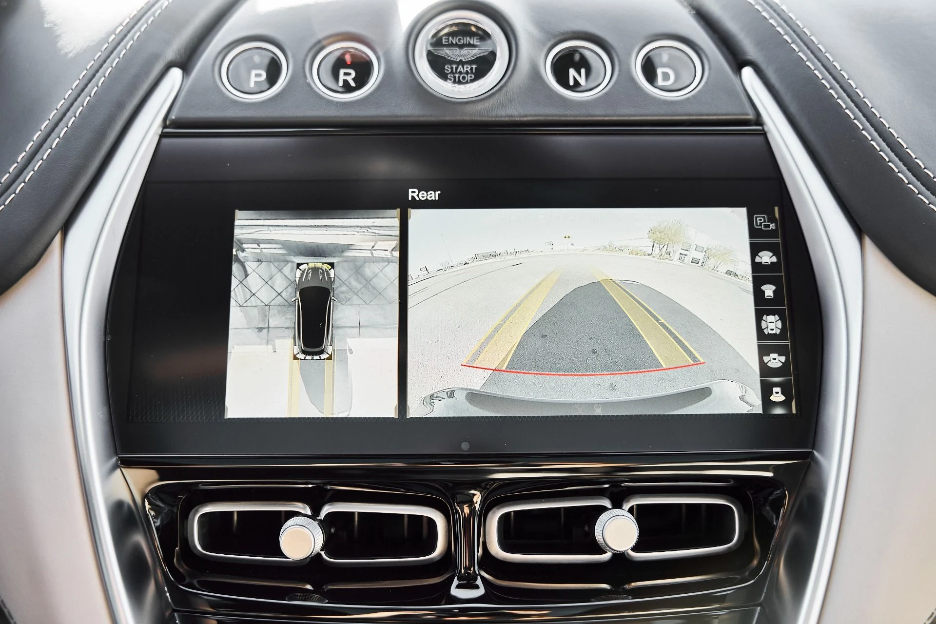 mph064_2087883957_Used_2023_Aston_Martin_DBX_707_1774652501_5f0c3573d6