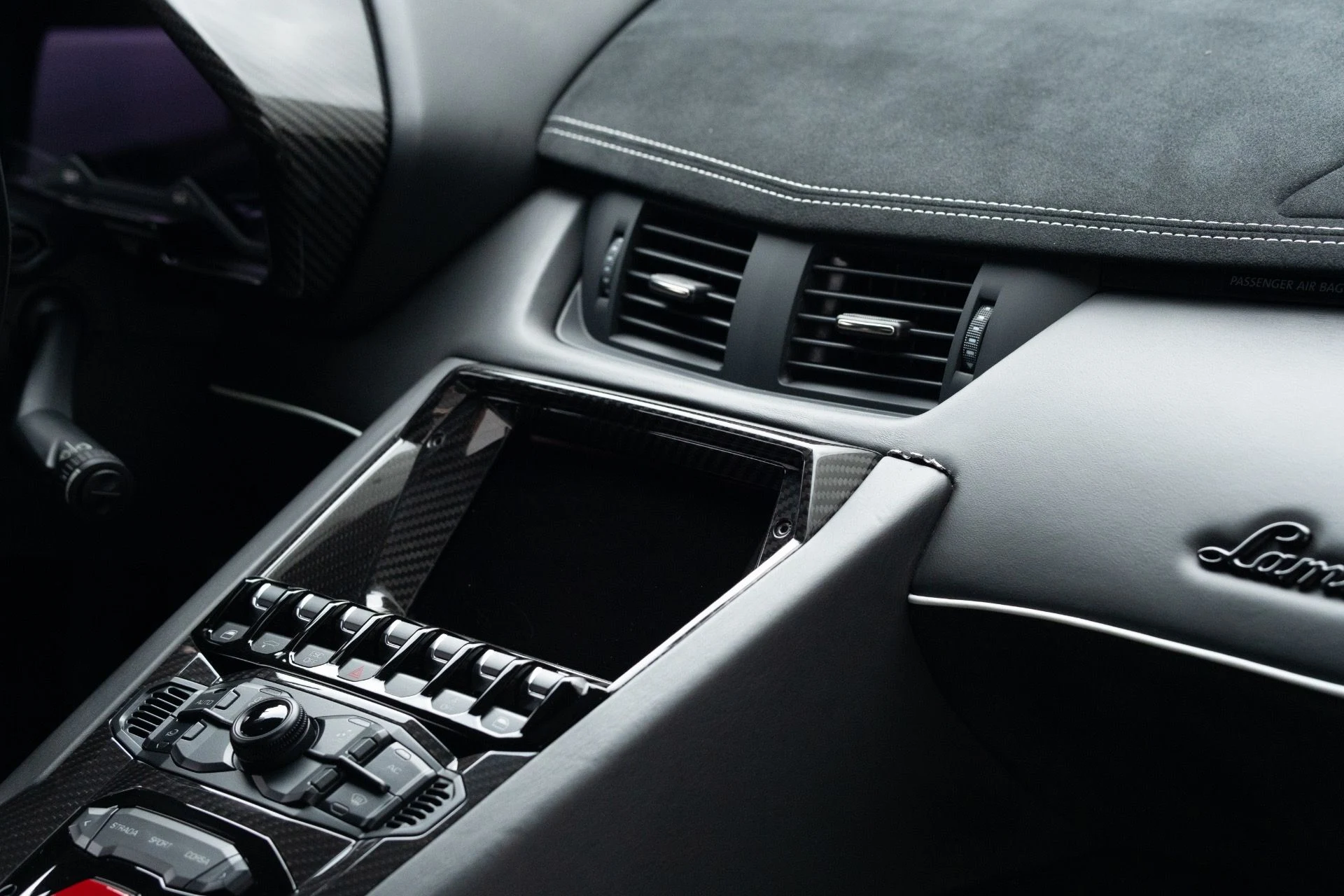 mph064_2088701827_Used_2016_Lamborghini_Aventador_LP_750_4_SV_1768280004_84fb08ec55