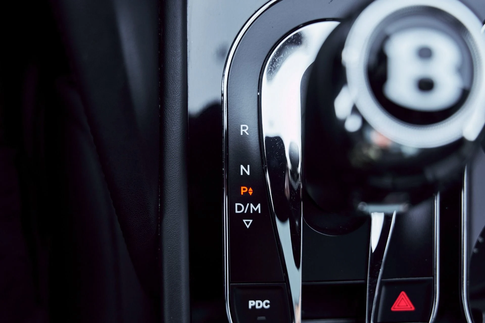 mph064_2120164238_Used_2022_Bentley_Bentayga_V8_1768246191_25c9c684e0