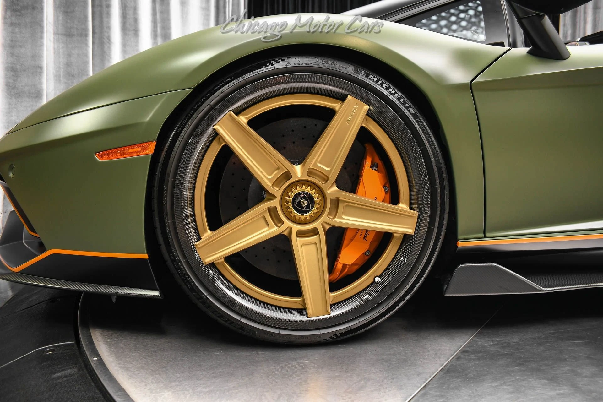 mph064_212777607_13015_p65_l_44dc57b11f