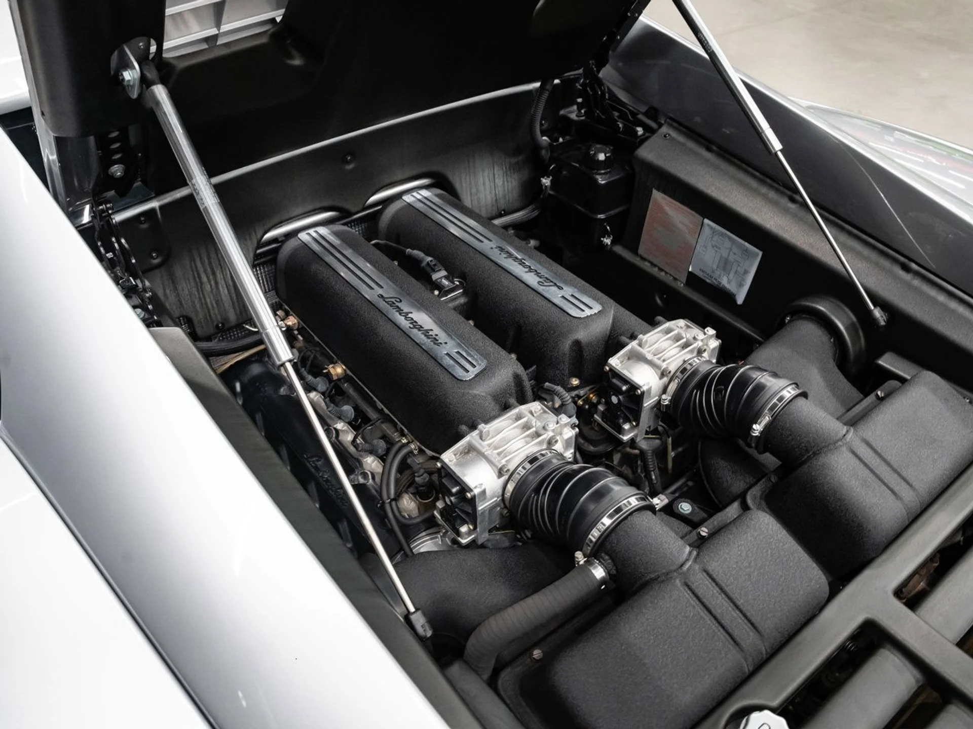 mph064_2134311610_lamborghini_gallardo_2004_29a620529e