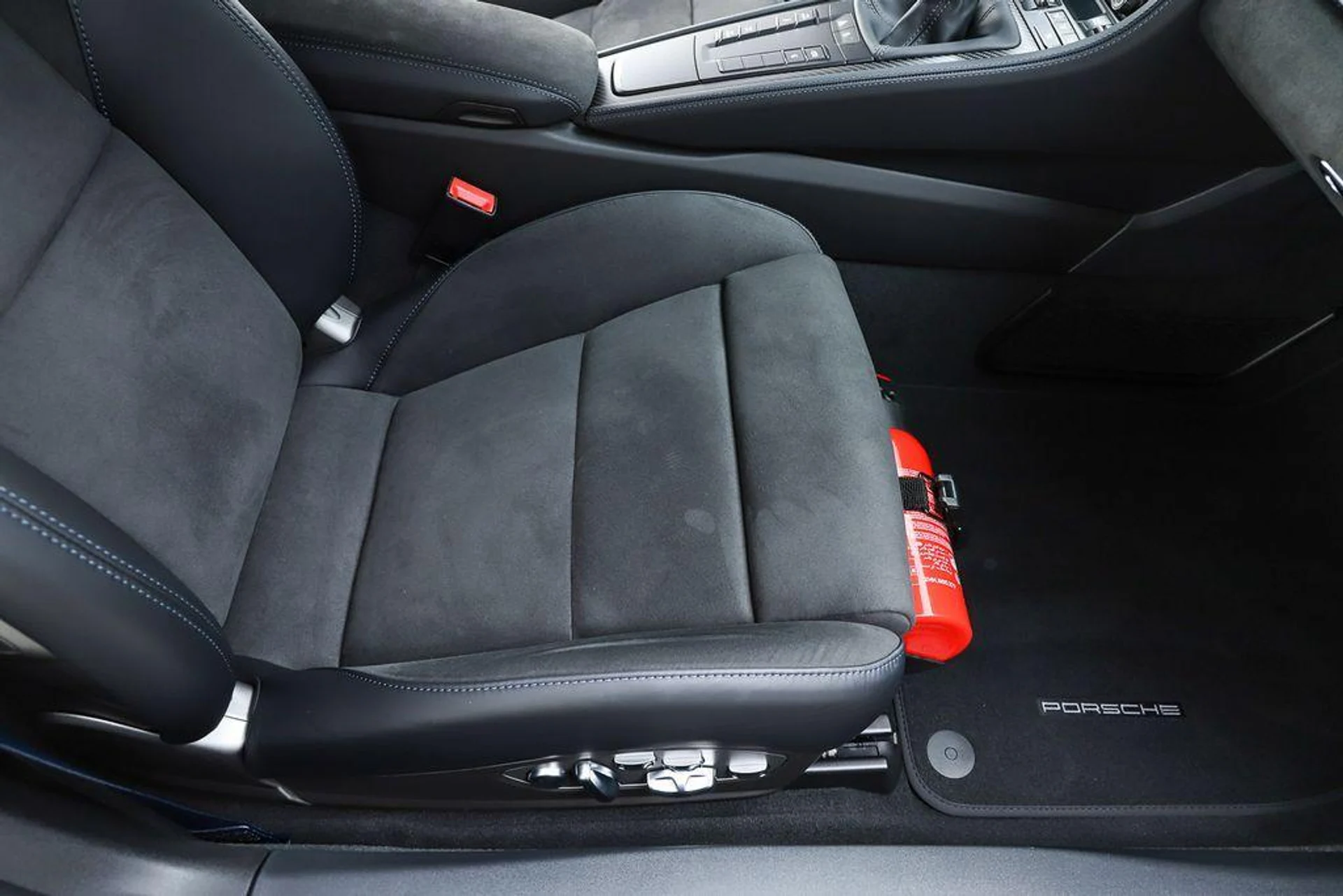 mph064_2150251843_q_YV_Dn5gs_Sj_LGVX_8l_Atr_Ix3_1a5o_64319fcbec