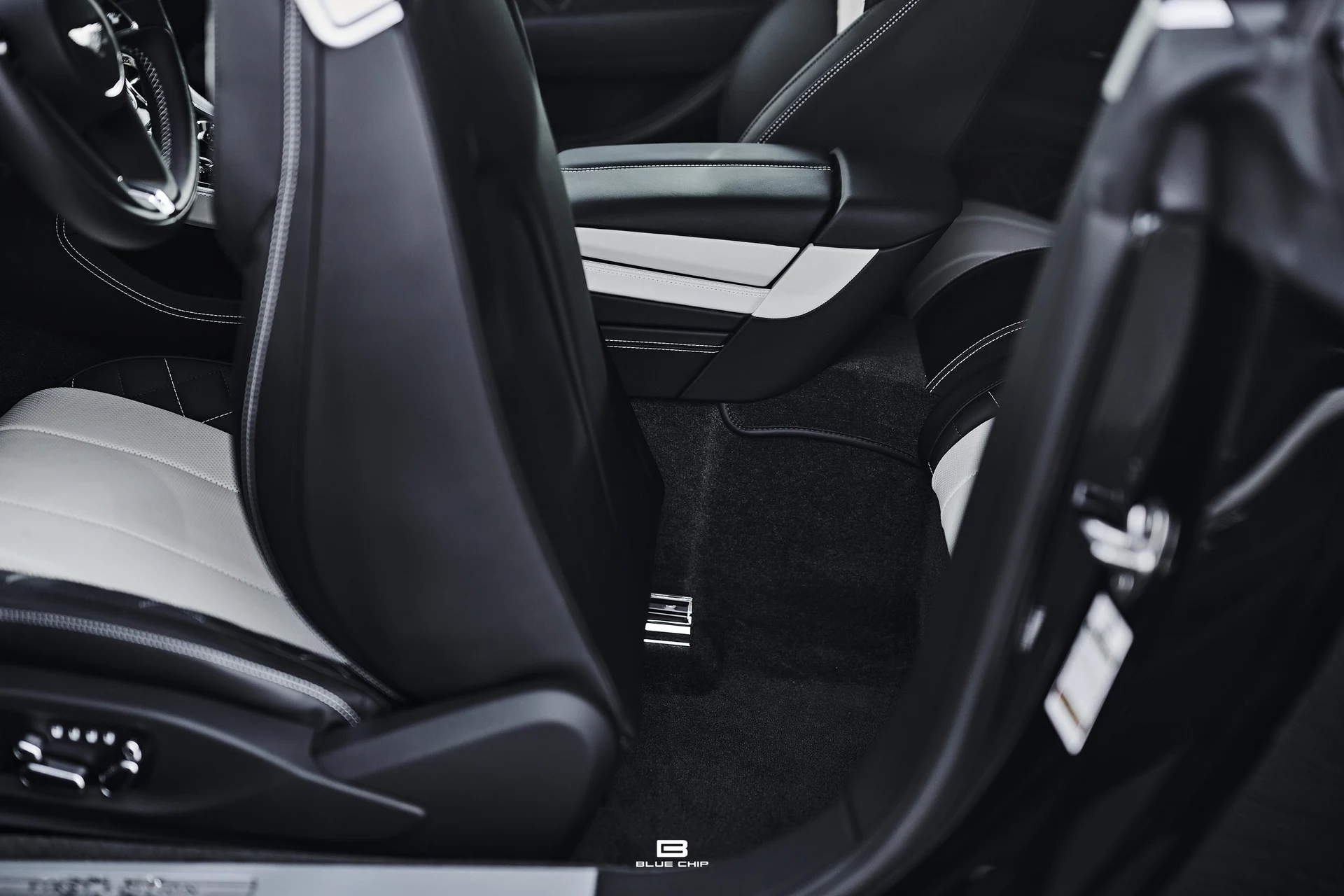 mph064_2157033744_69bb1a7751adfb78b9e13f0e_DSC_7375_329d9087b4