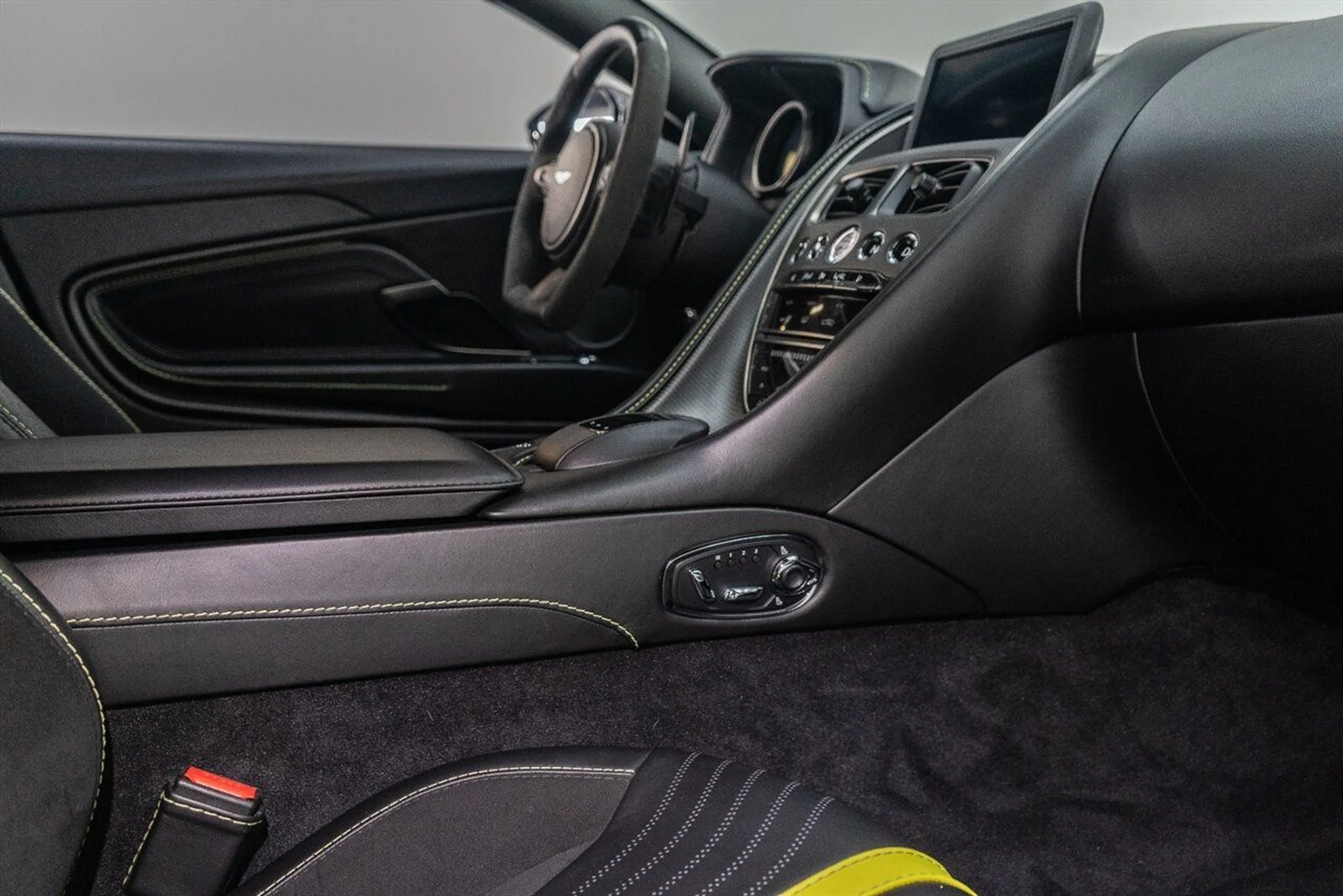 mph064_2191684654_66e5233a18_1280_5ab5919a74