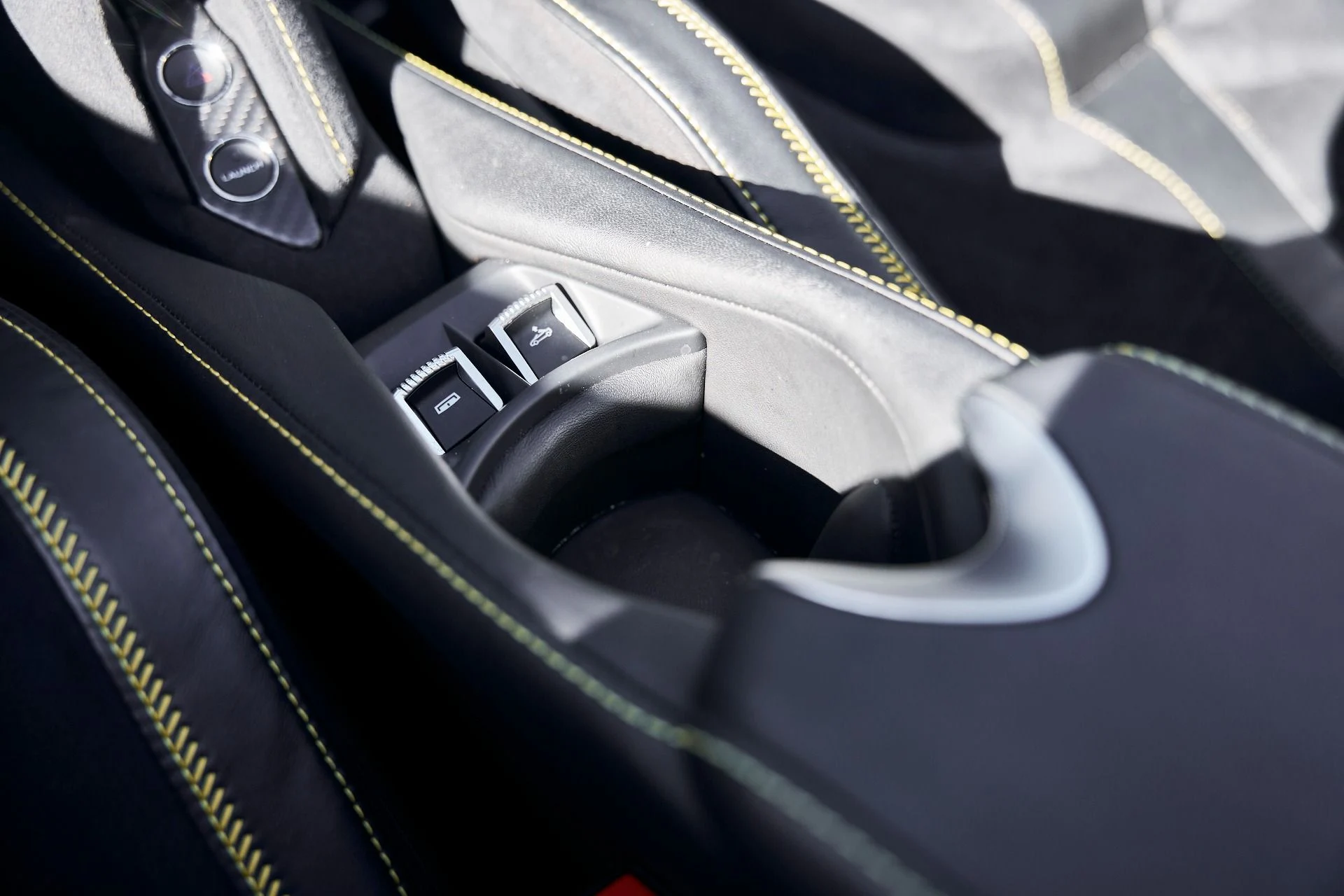 mph064_2218151201_Used_2022_Mc_Laren_720_S_1768962299_9591dc0b8f