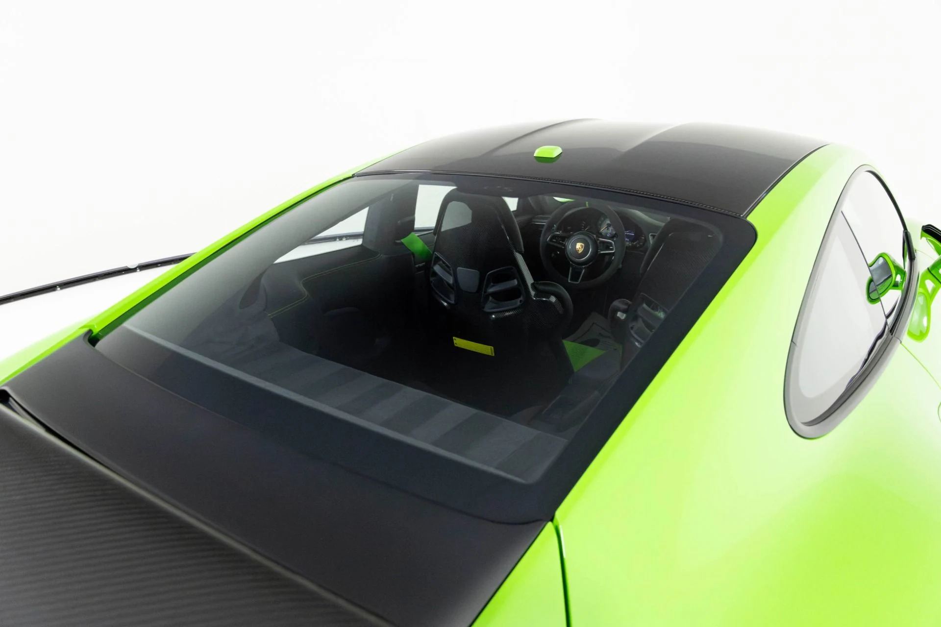 mph064_2266124237_Used_2019_Porsche_911_GT_3_RS_1763595310_3d2e497004