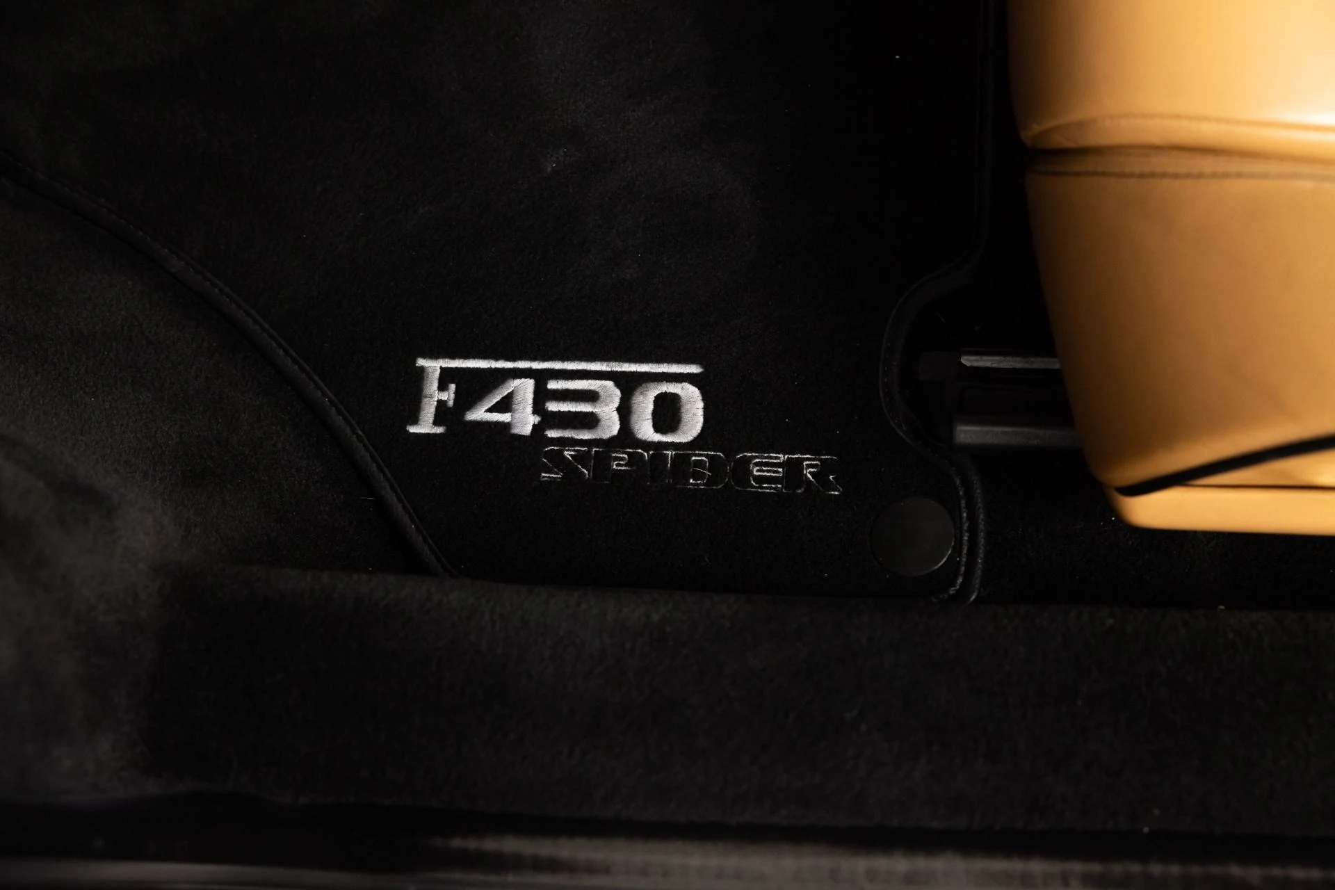 mph064_2277831496_Used_2005_Ferrari_F430_F1_Spider_1789063309_55d4bd2471