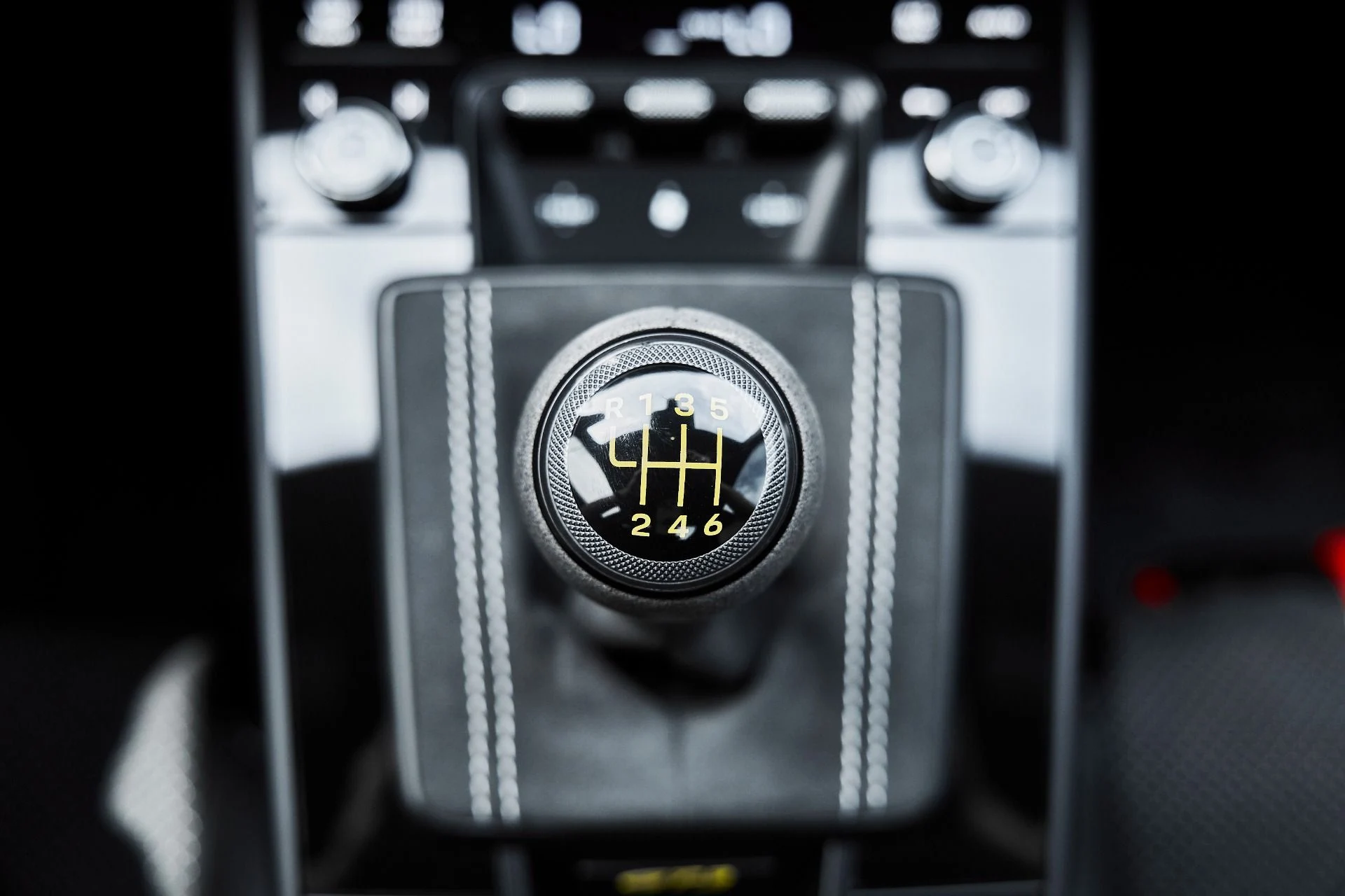 mph064_2278088156_Used_2025_Porsche_911_GT_3_1775332955_bbf69547fc