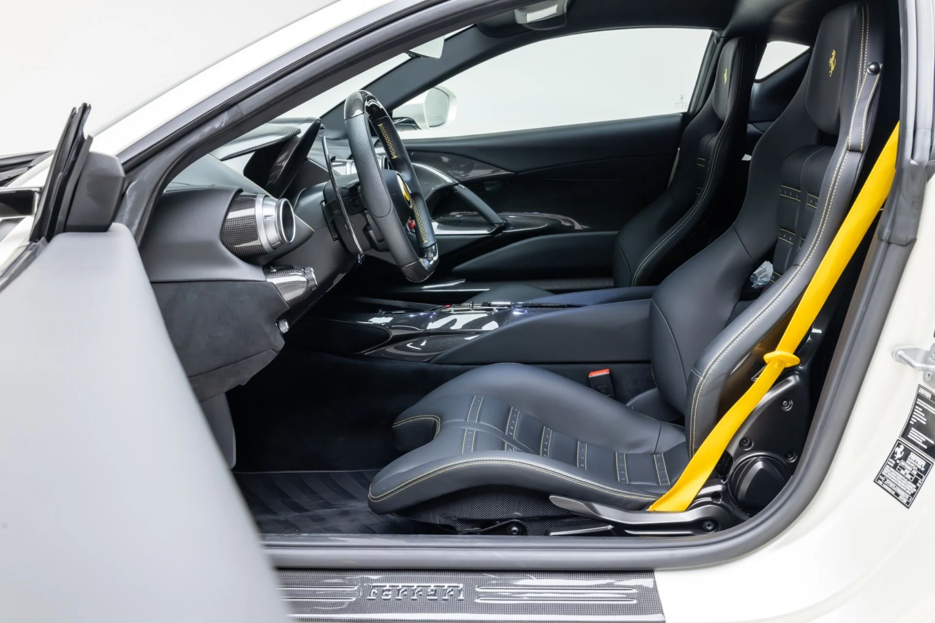 mph064_2287505848_13030_p65_l_00b3a806e4