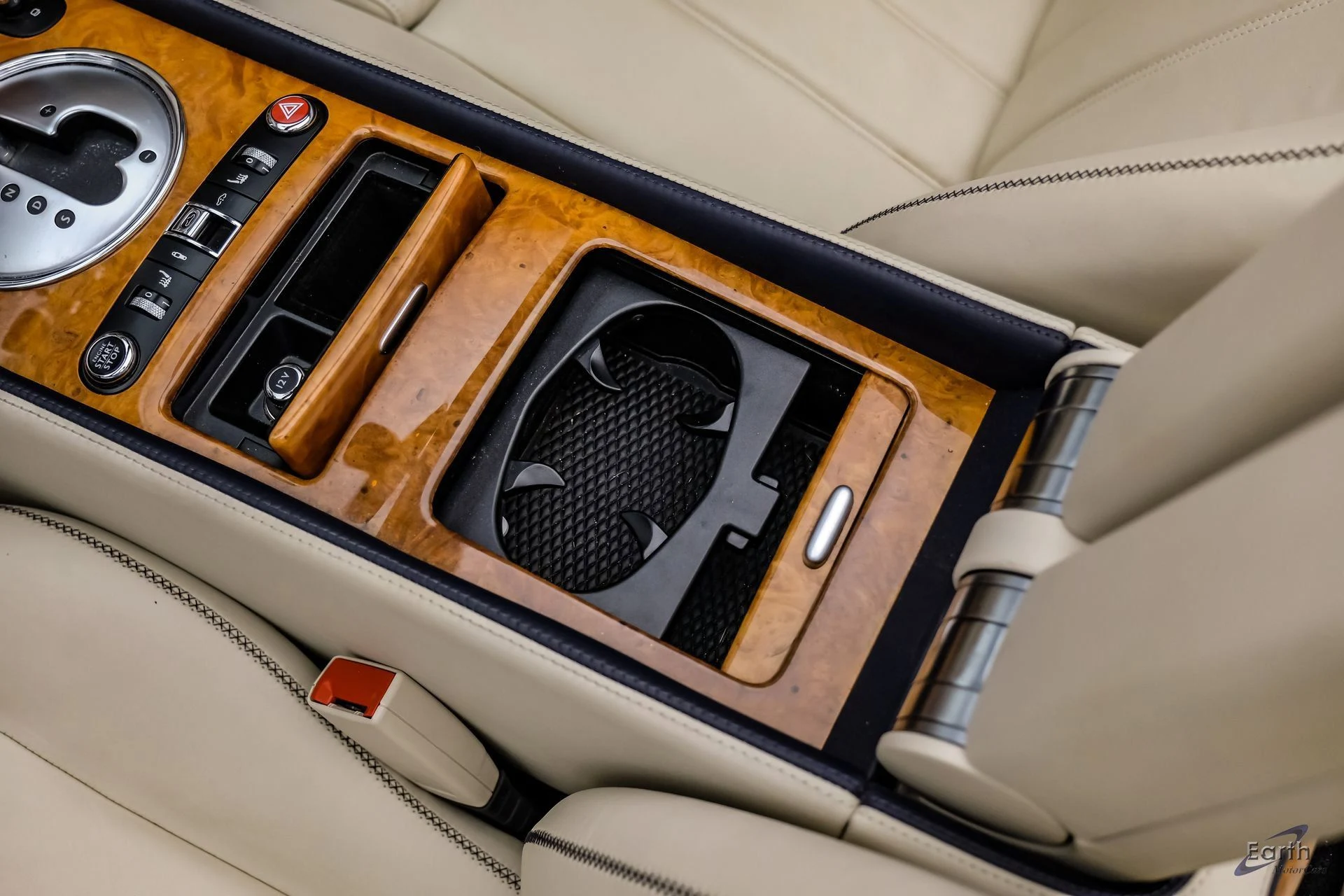 mph064_2322395241_6a91c1c51ab908f50451758d2149e9ddx_385e4d7263