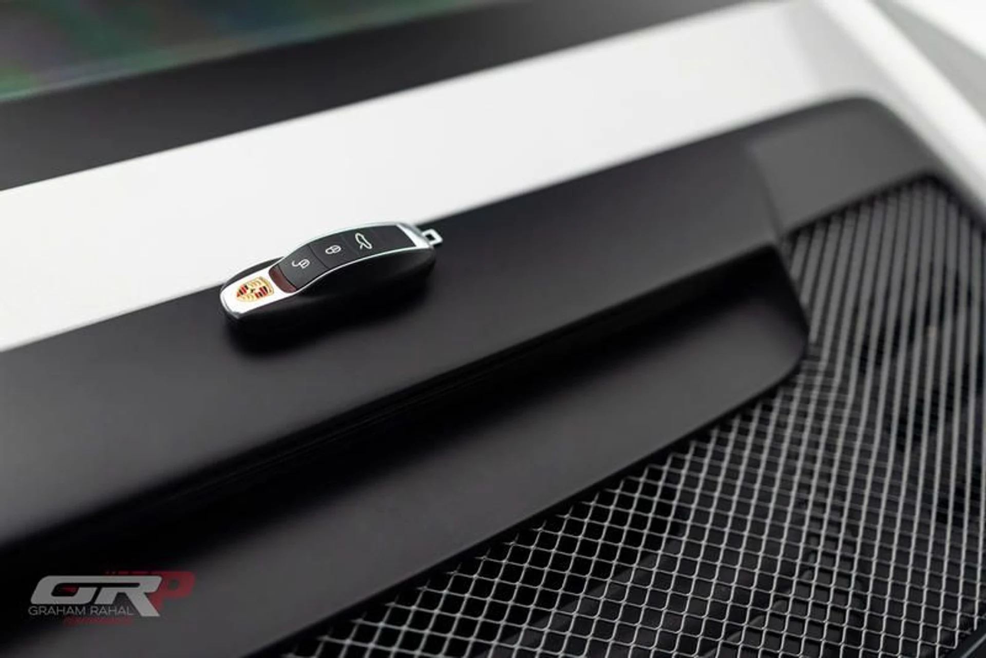 mph064_2330339225_BB_9_D6_E54_5_DCF_4_EF_0_B7_F9_0_F8_F9_EB_43_DAF_09660f84e6