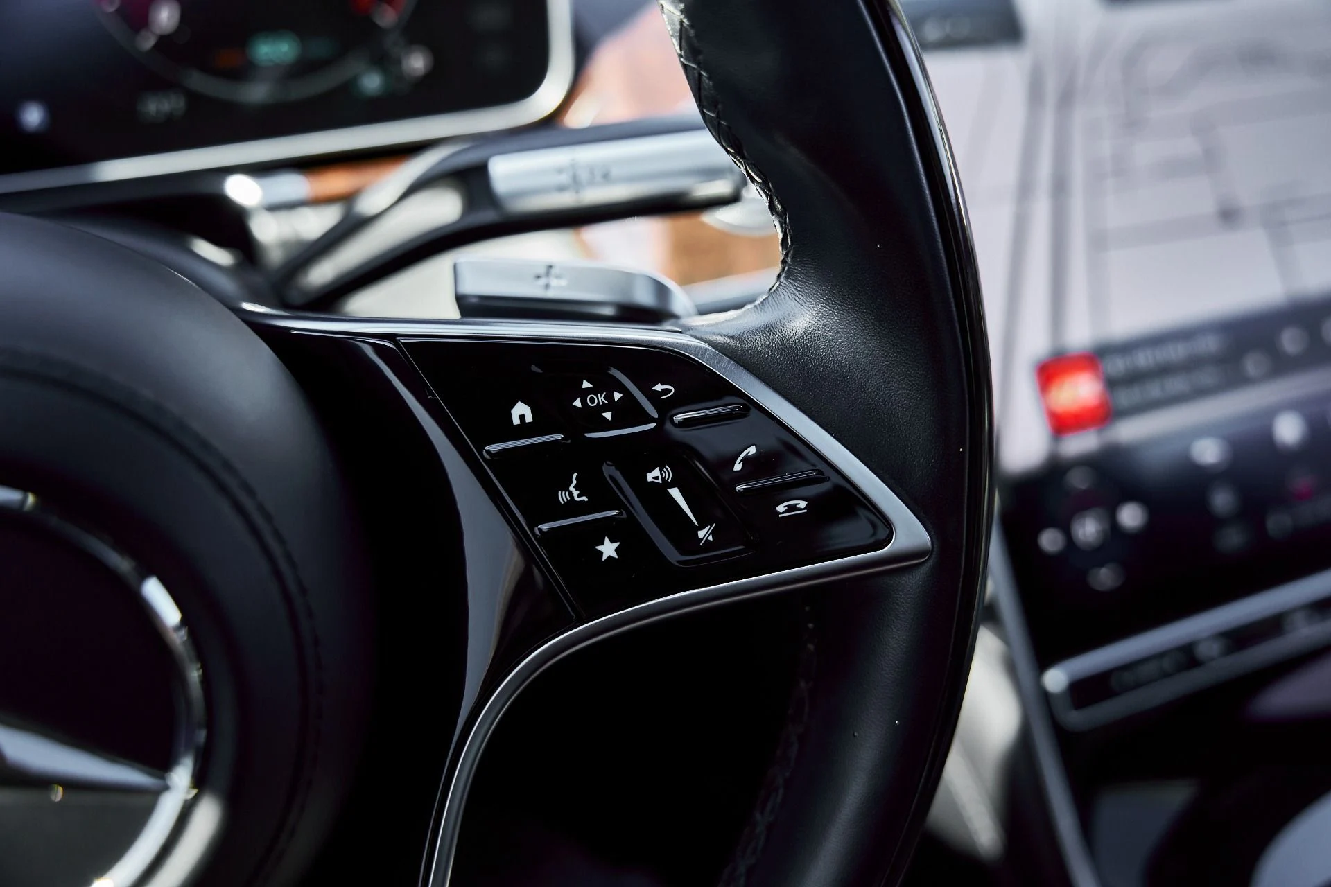 mph064_2332915312_Used_2021_Mercedes_Benz_S_Class_Maybach_S_580_1773278769_89fb8fee2b