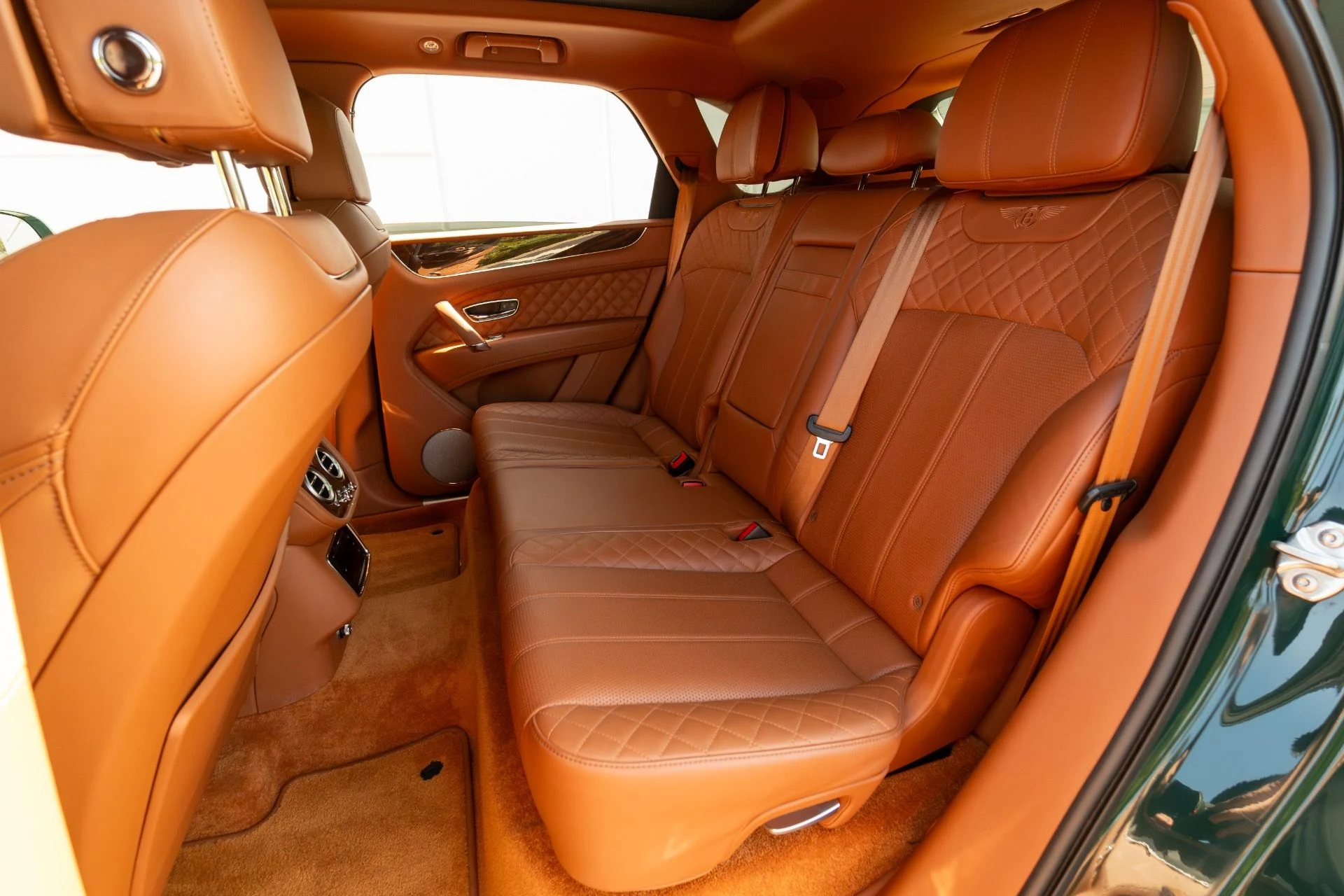 mph064_2340629885_Used_2017_Bentley_Bentayga_W12_First_Edition_1762986986_8ad24b33ea