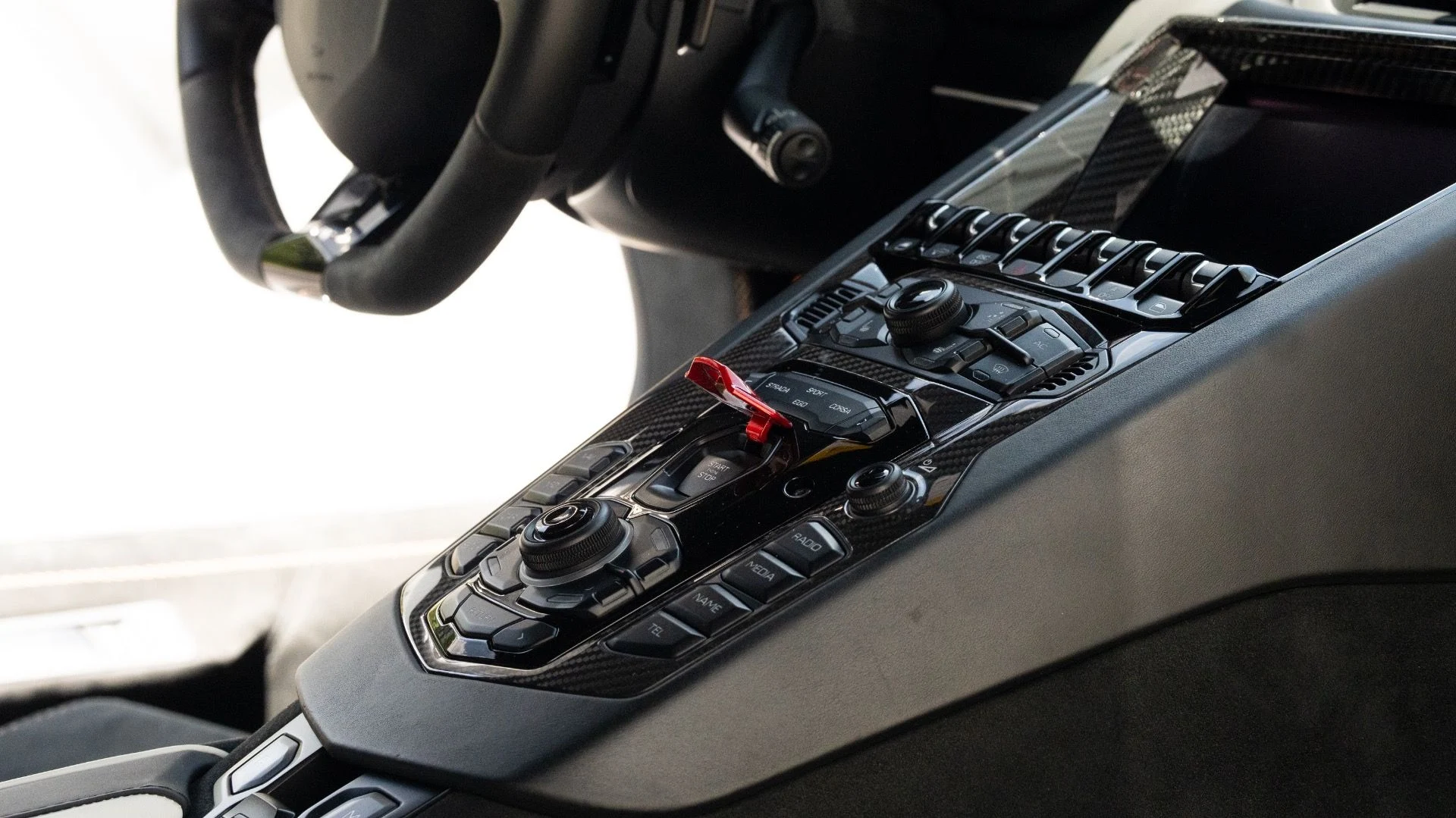mph064_2391010035_Used_2019_Lamborghini_Aventador_LP_770_4_SVJ_1754340799_899f4bb755