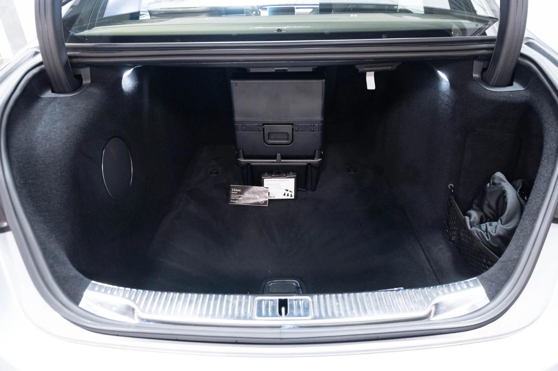mph064_2407945561_Used_2024_Mercedes_Benz_S_Class_Maybach_S_680_4_MATIC_1783529476_5794577ee0