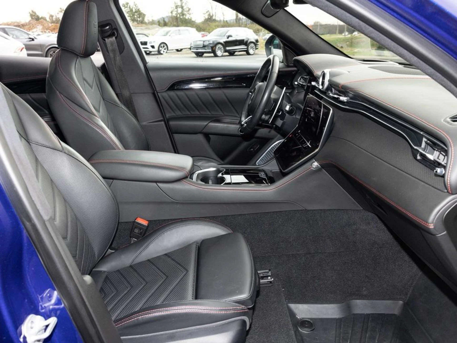 mph064_2419309669_472374604_6925efc042064a968b9b854c_65dfb2d78f