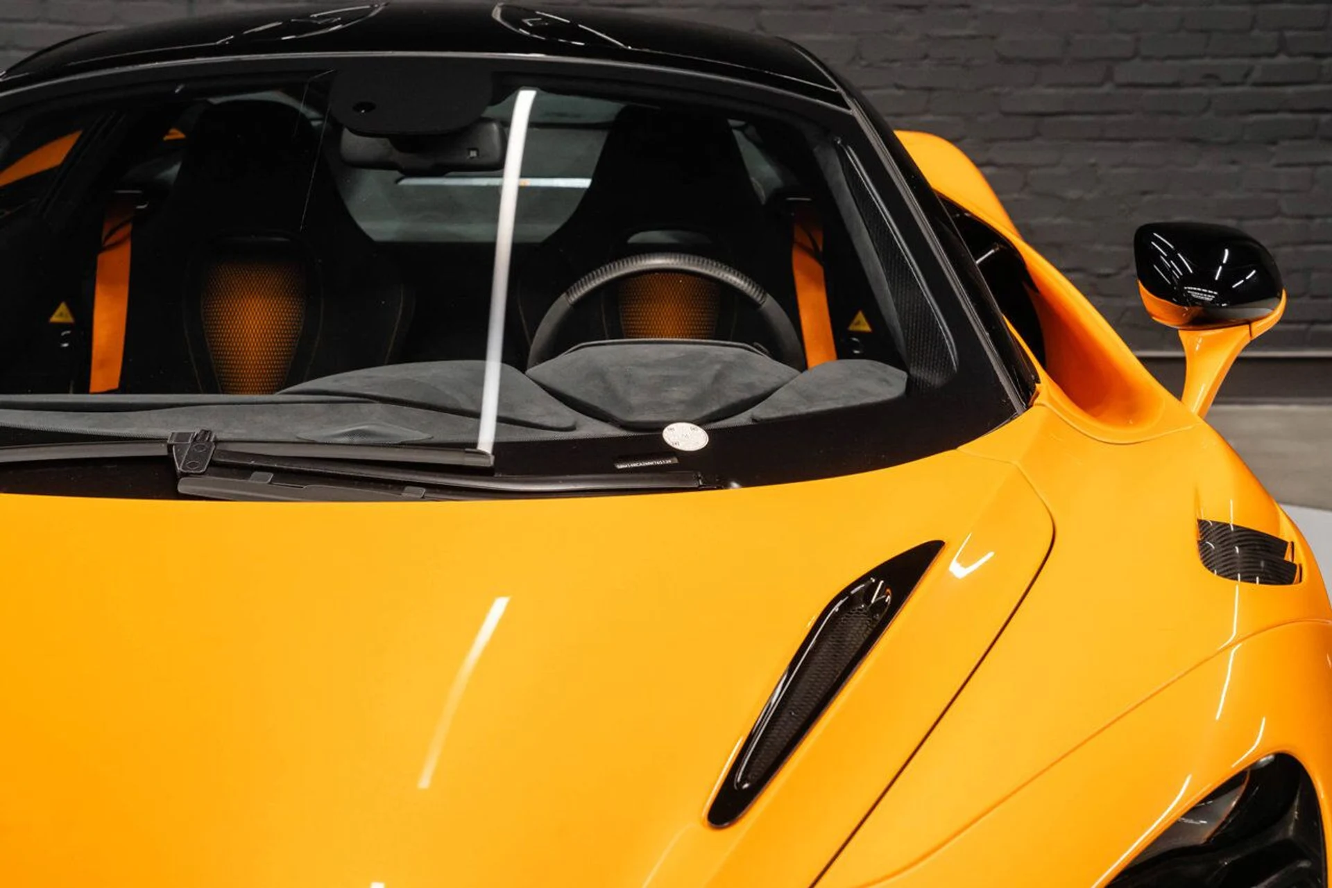 mph064_2452279904_mclaren_765lt_2021_ae3505c7ef