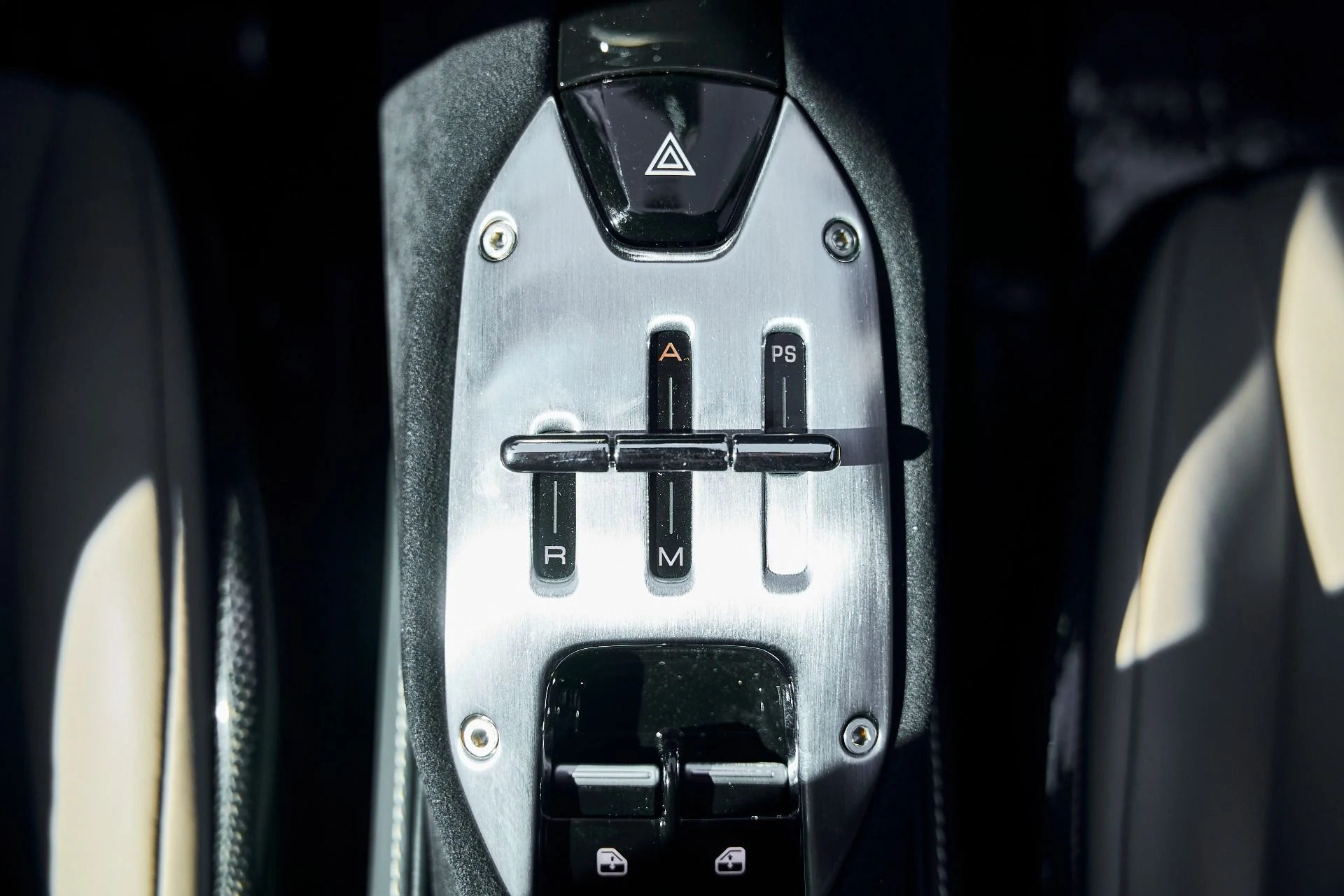 mph064_246483758_Used_2023_Ferrari_SF_90_Stradale_Base_1771034689_4542436294