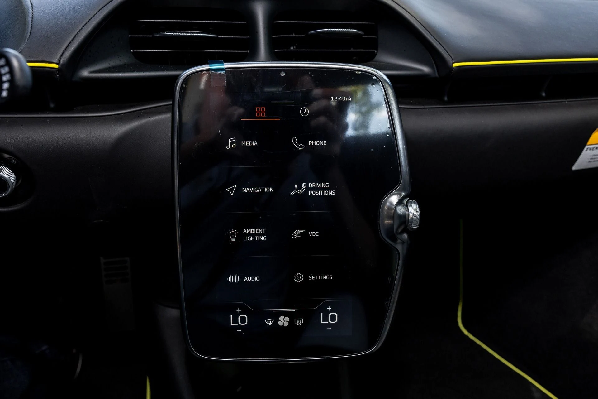 mph064_2489568711_287_p65_l_86261fd6aa