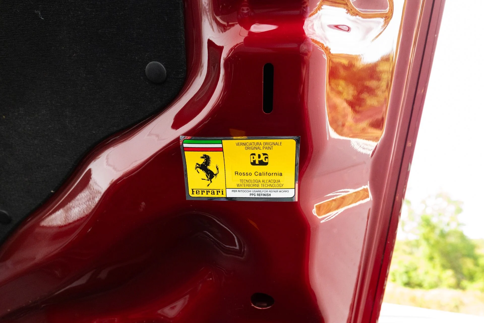 mph064_2508427971_Used_2015_Ferrari_California_T_1773337239_572e54cb84