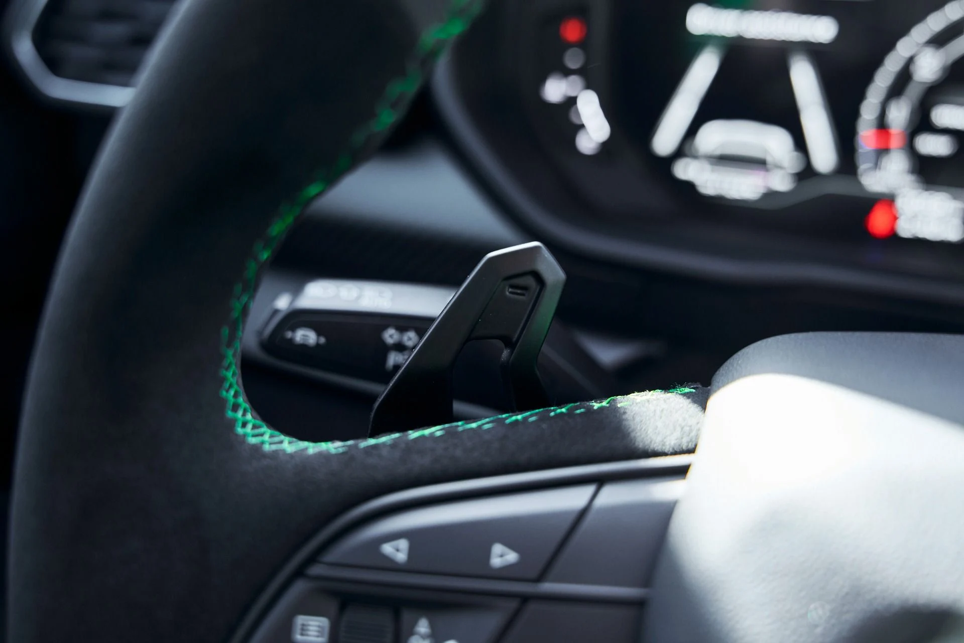 mph064_250892655_Used_2024_Lamborghini_Urus_Performante_1772849156_e574eb858f