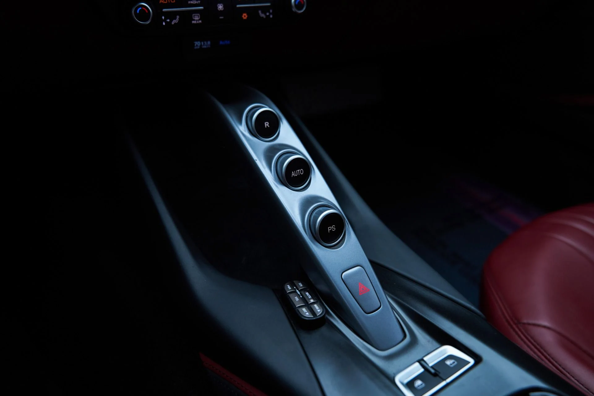mph064_2568012052_Used_2018_Ferrari_812_Superfast_Base_1793221054_c2ecd6d5e8