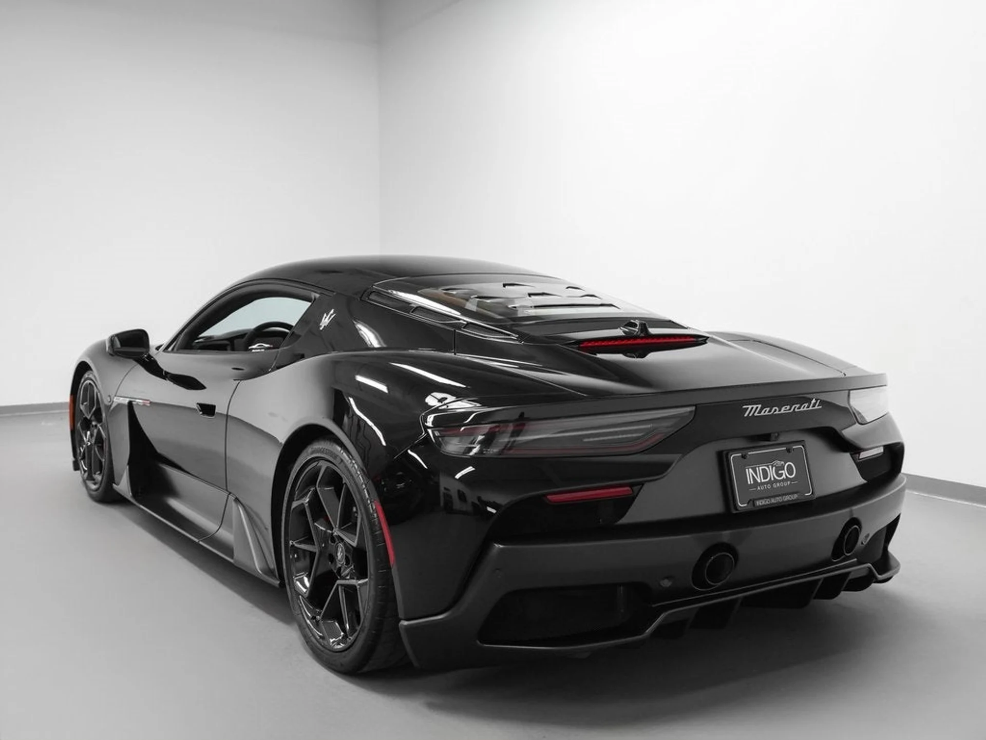 mph064_2585195295_65_cdab551e93