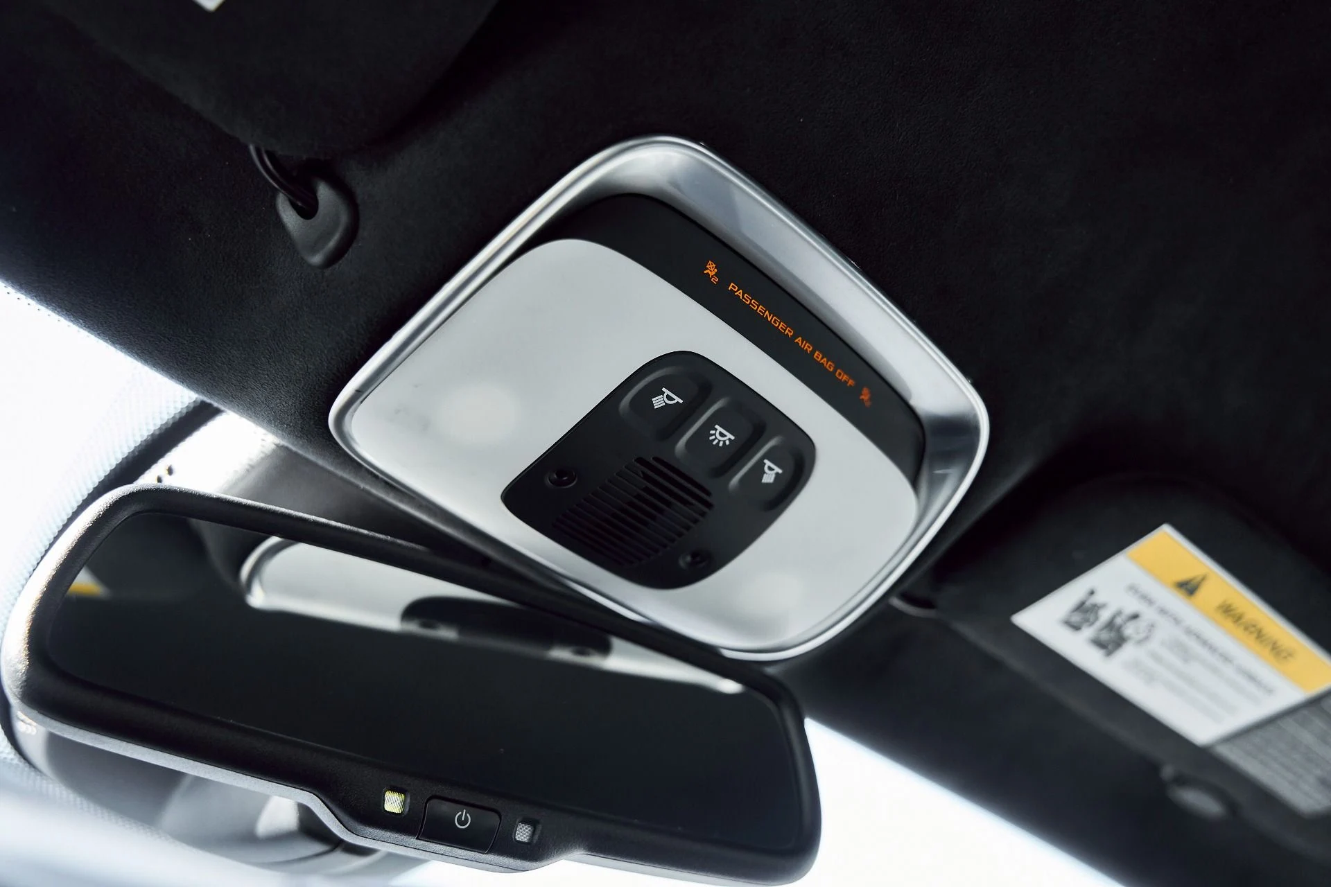 mph064_2623249371_Used_2020_Mc_Laren_570_S_1768499857_2213cf8535