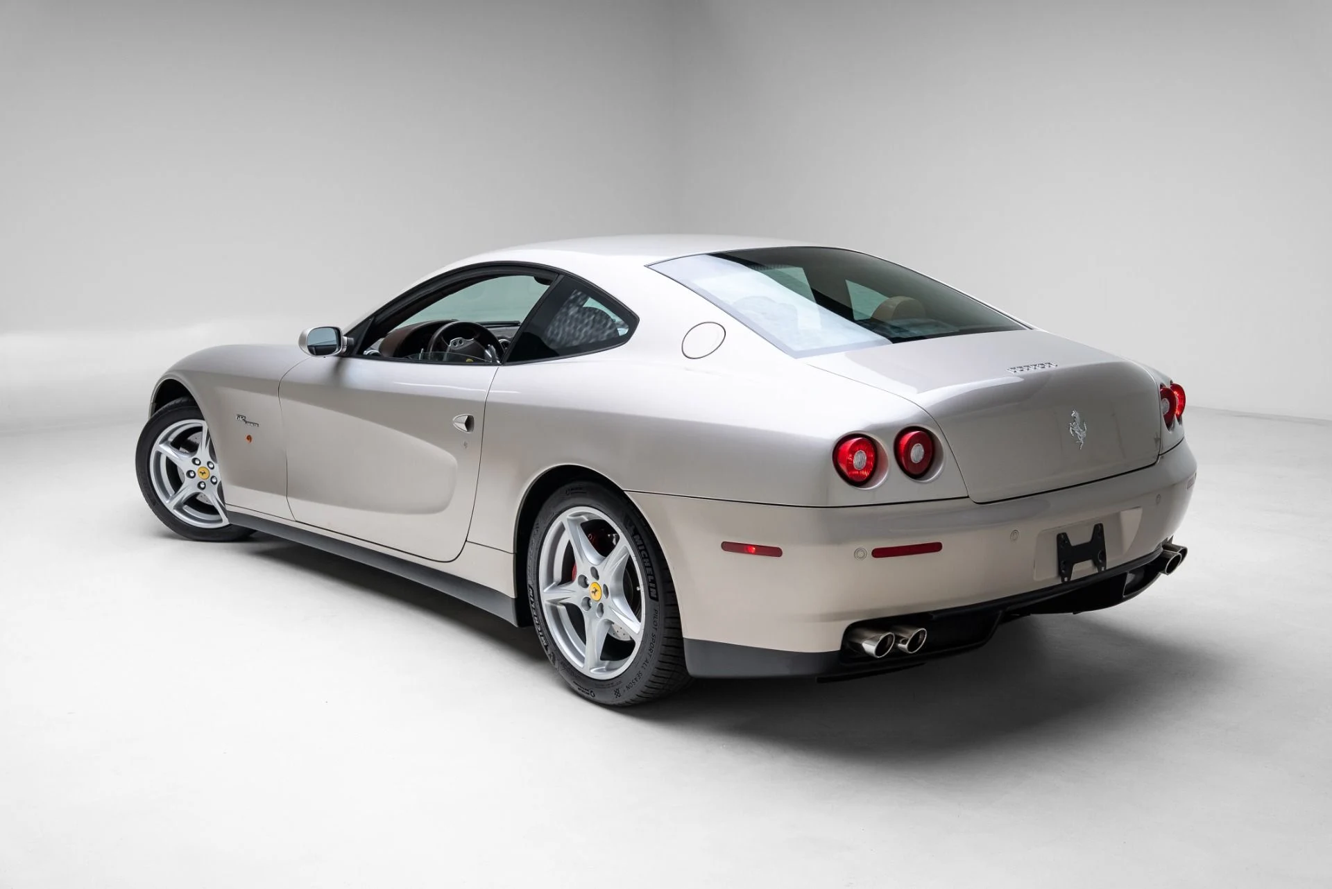 mph064_2714008328_Used_2005_Ferrari_612_Scaglietti_1774650438_b76e2668e9